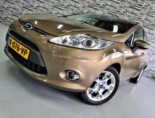 Ford Fiesta 1.25 Titanium *Brons*Leder*Stoelverwarming*LMV*!