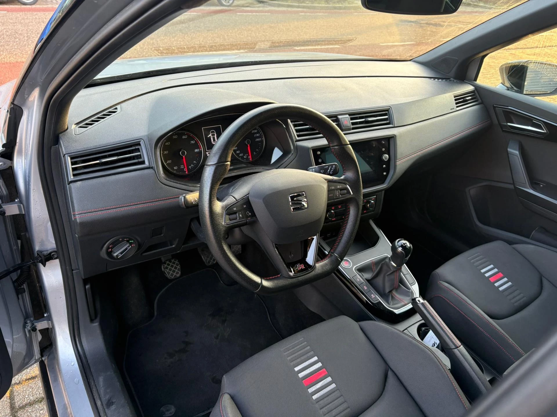 Hoofdafbeelding SEAT Arona