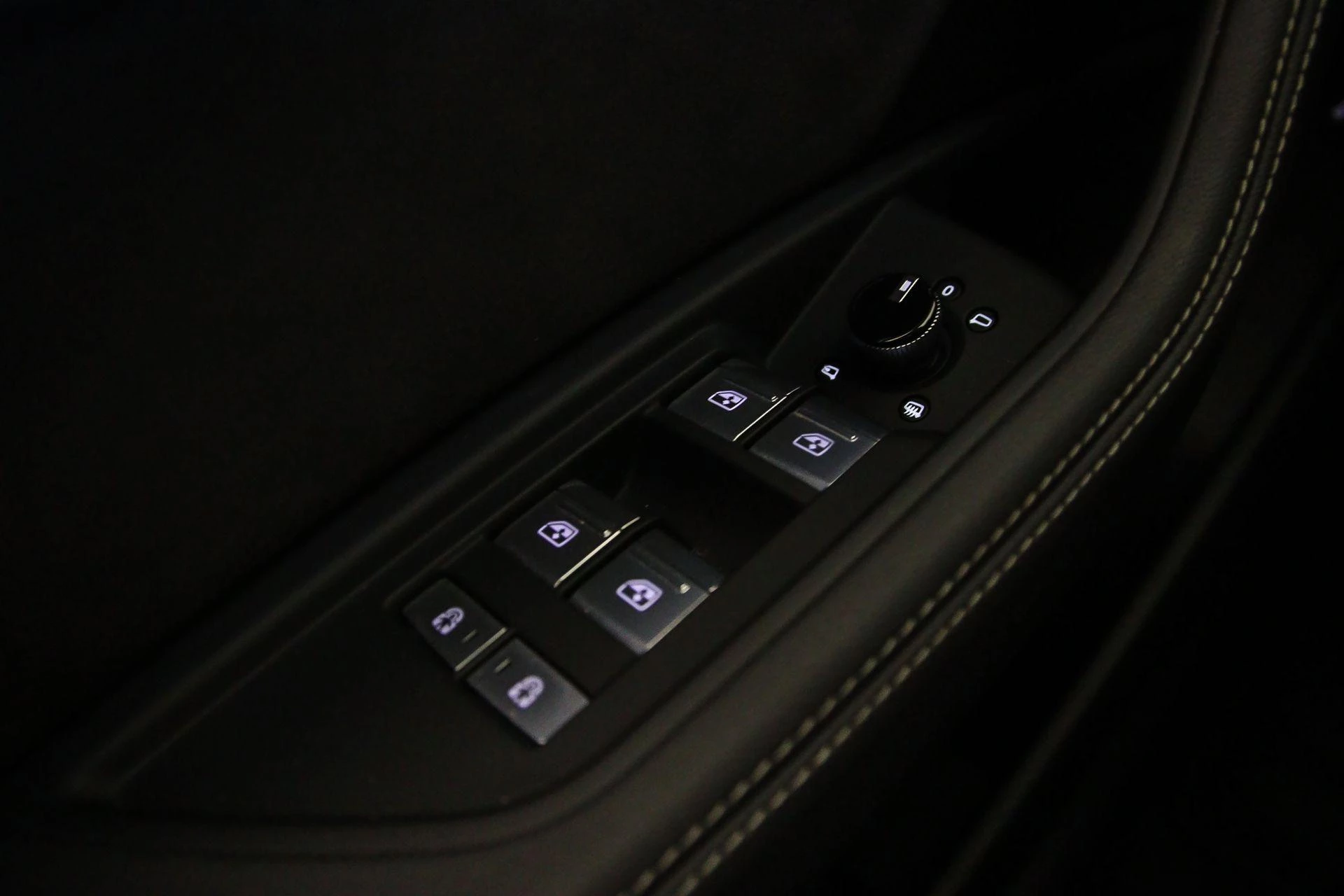 Hoofdafbeelding Audi Q8 e-tron