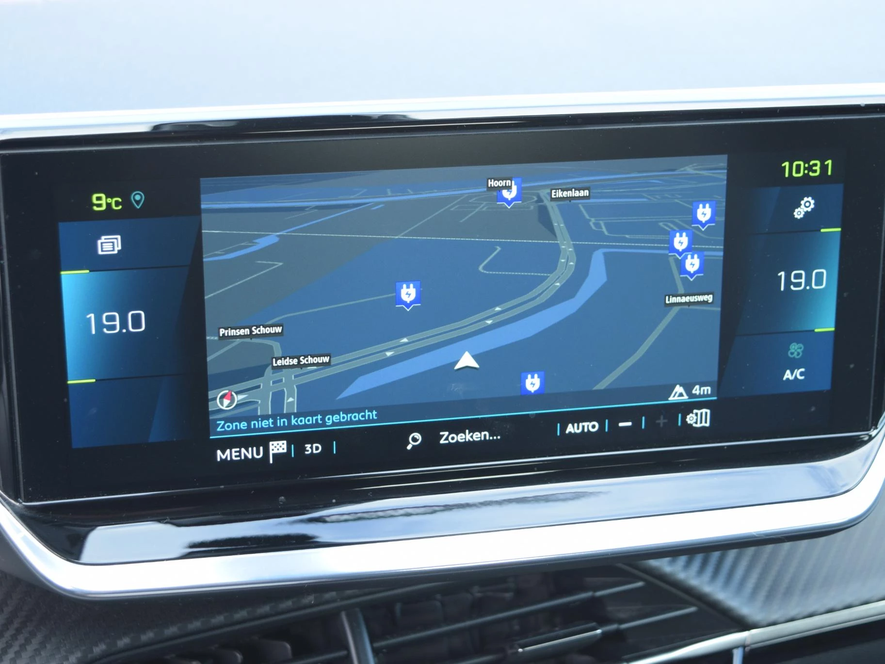 Hoofdafbeelding Peugeot e-2008