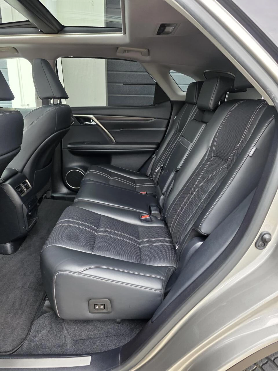 Hoofdafbeelding Lexus RX