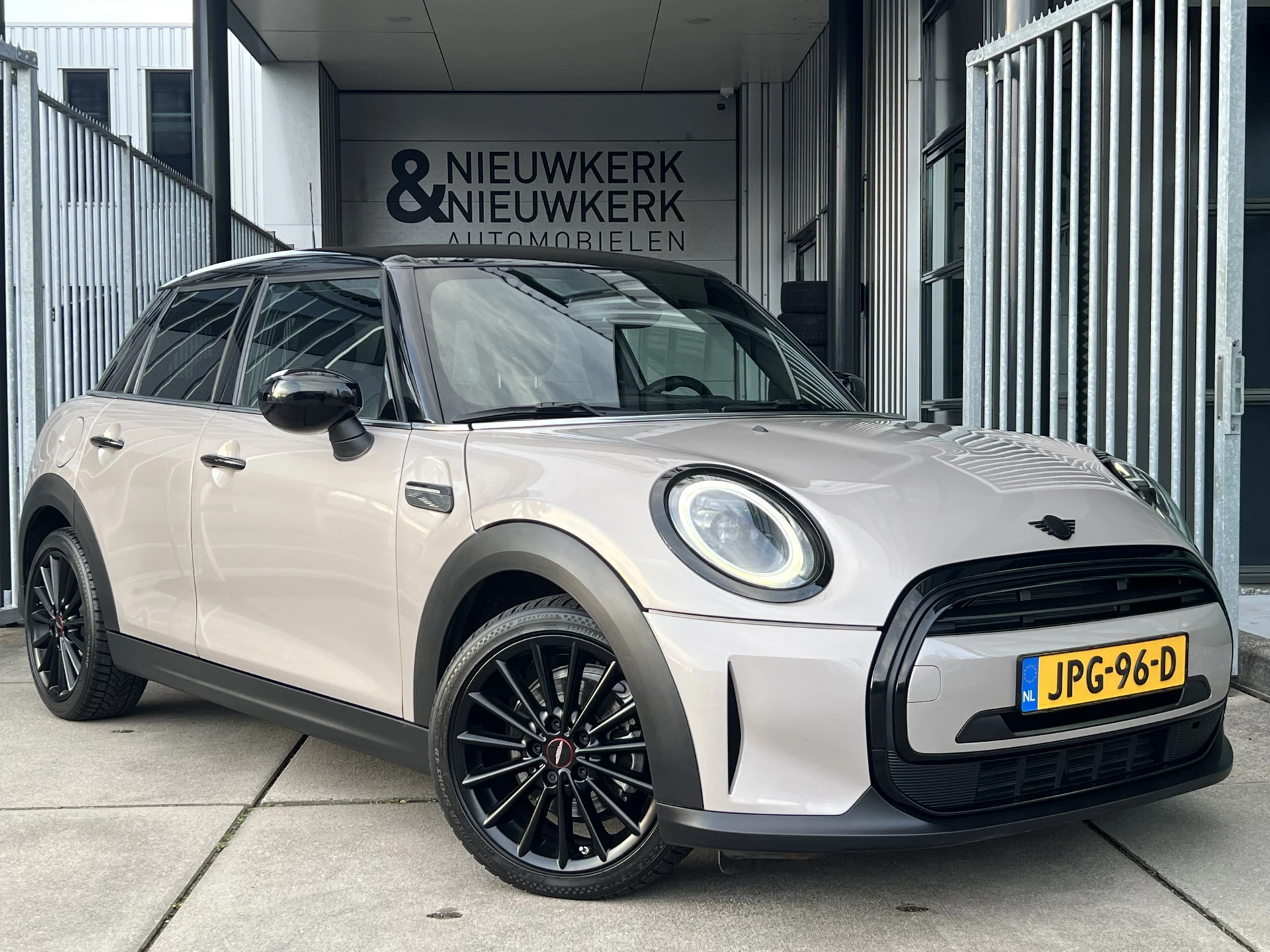 Hoofdafbeelding MINI Cooper