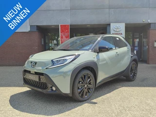 Toyota Aygo X 1.0 VVT-i S-CVT PREMIUM NIEUW DIRECT LEVERBAAR! JBL-AUDIO STOELVERW CAMERA PARK-SENSOREN KEYLESS 18'' LM-VELGEN APPLE/ANDROID PRIVACY GLASS