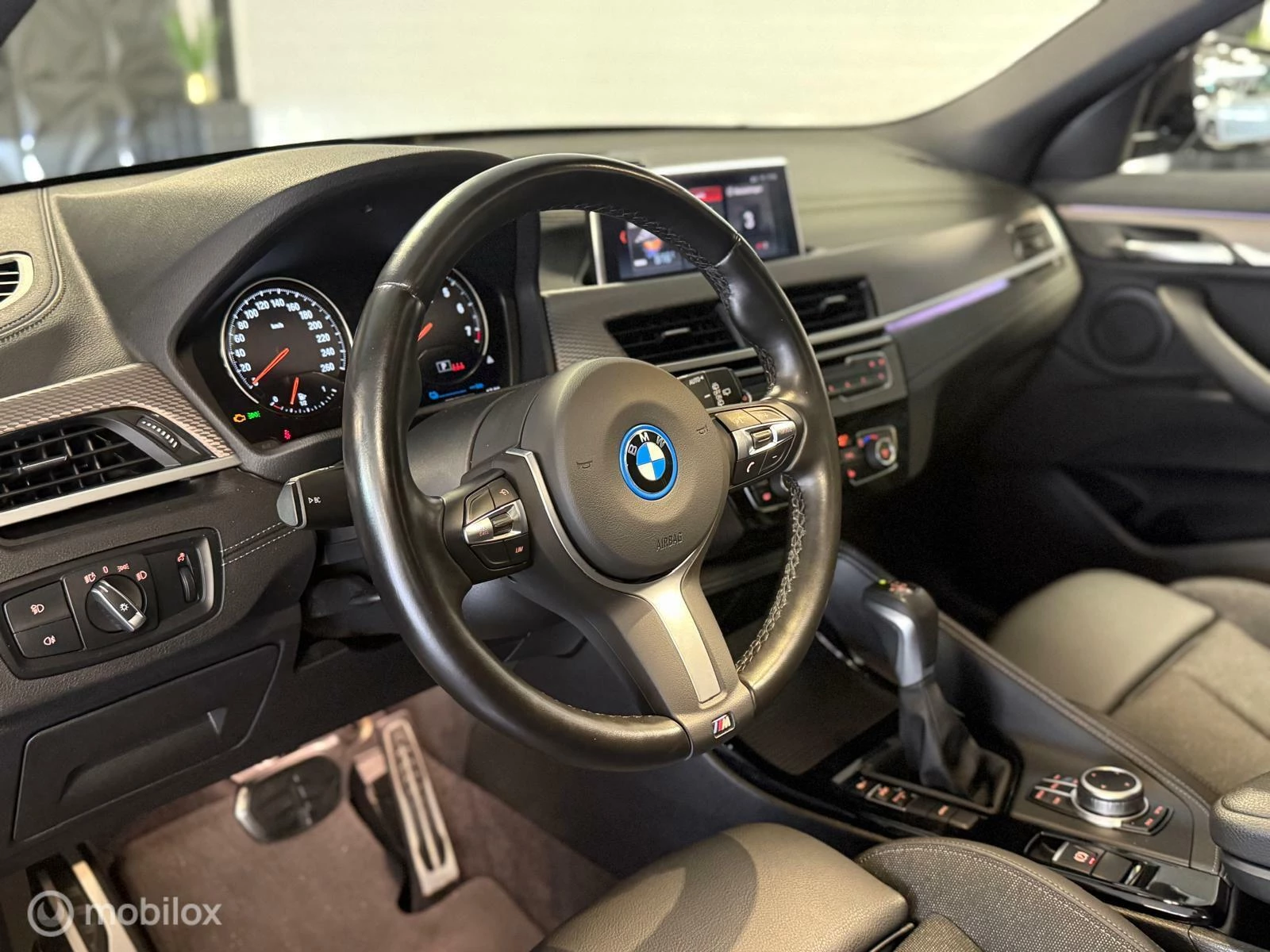 Hoofdafbeelding BMW X2