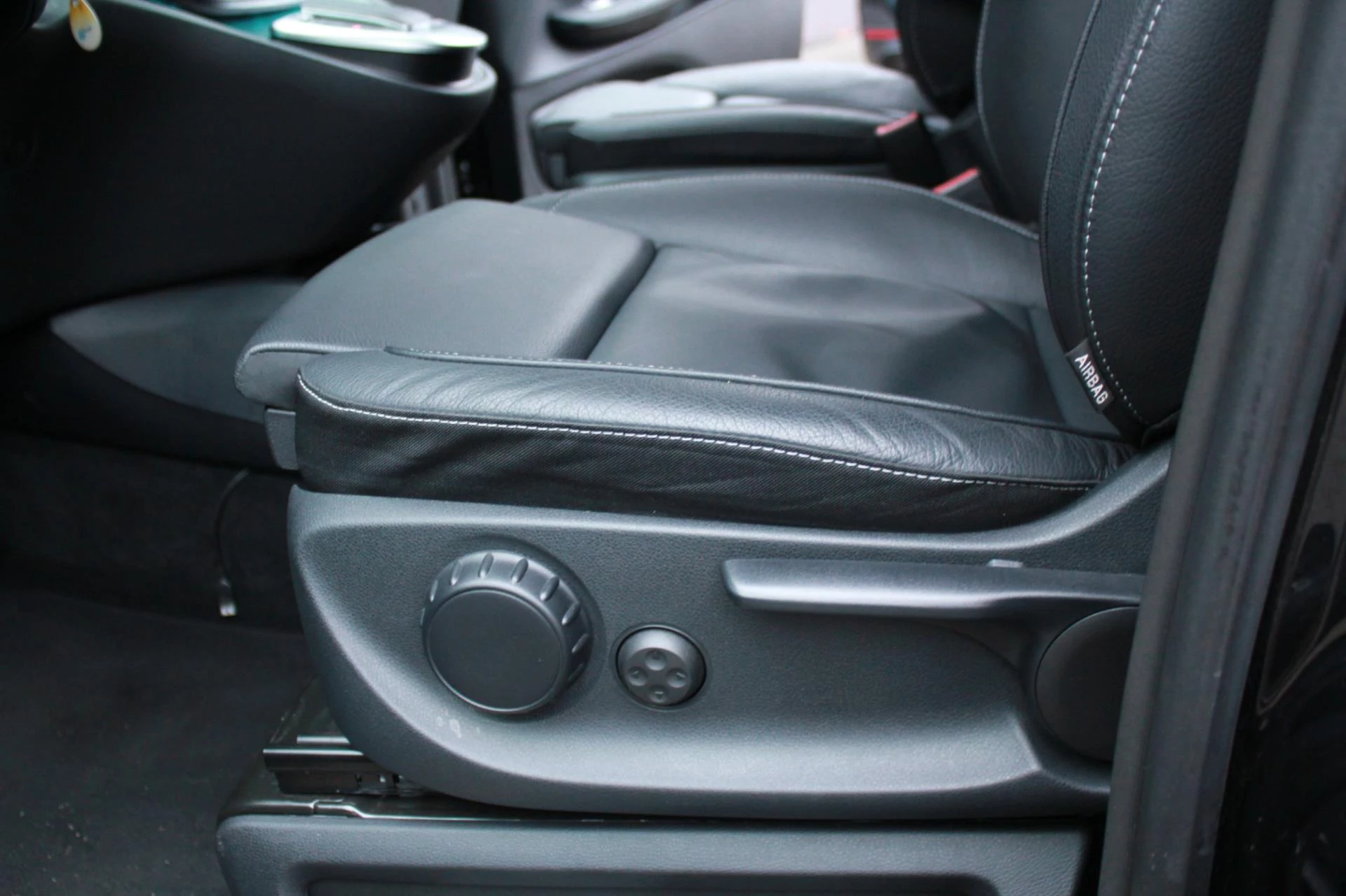 Hoofdafbeelding Mercedes-Benz EQV