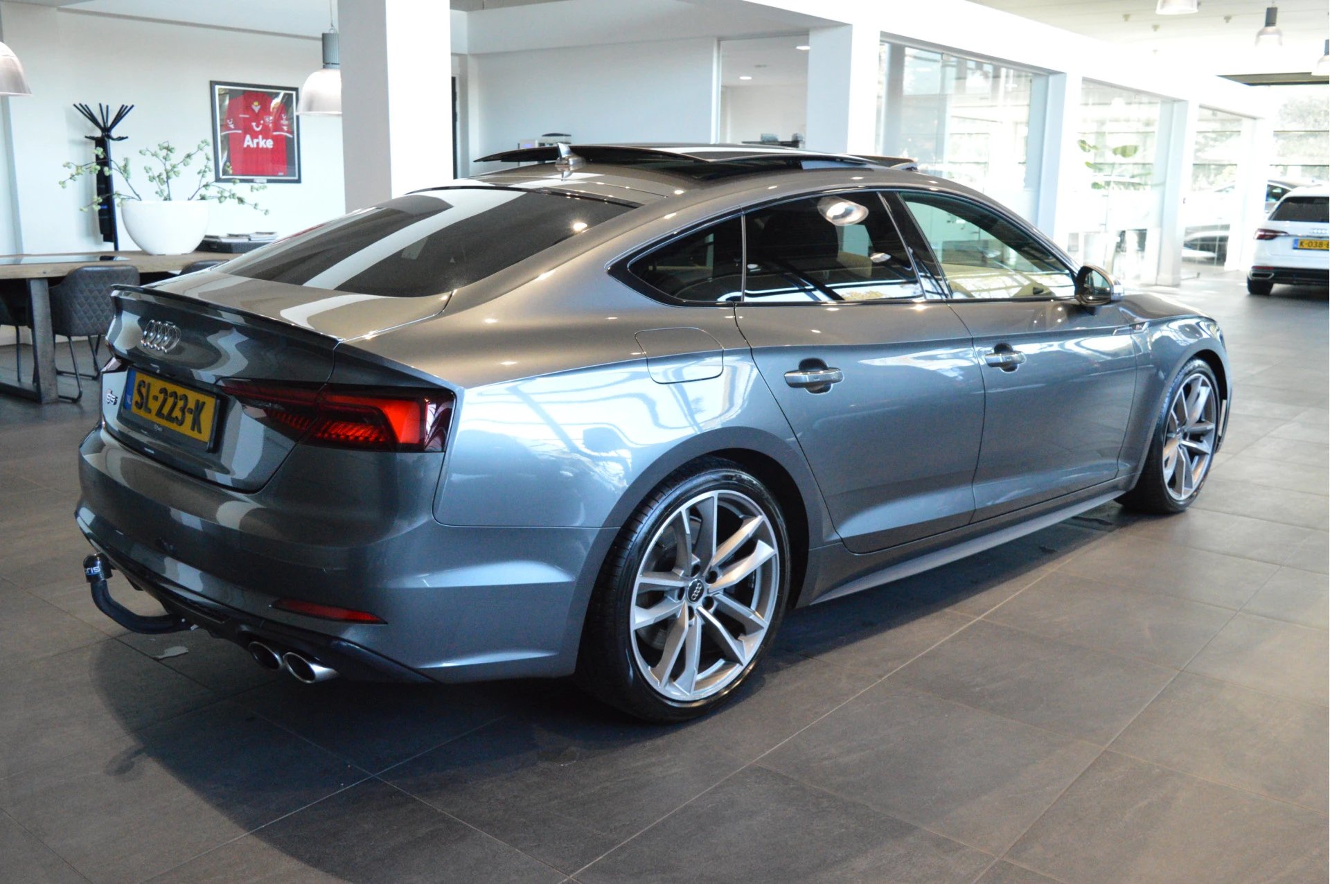 Hoofdafbeelding Audi S5