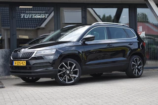 Skoda Karoq 1.5 TSI ACT | LEDER | TREKHAAK | CAMERA | APPLE CARPLAY | ANDROID AUTO | STOELVERWARMING | DEALER ONDERHOUDEN