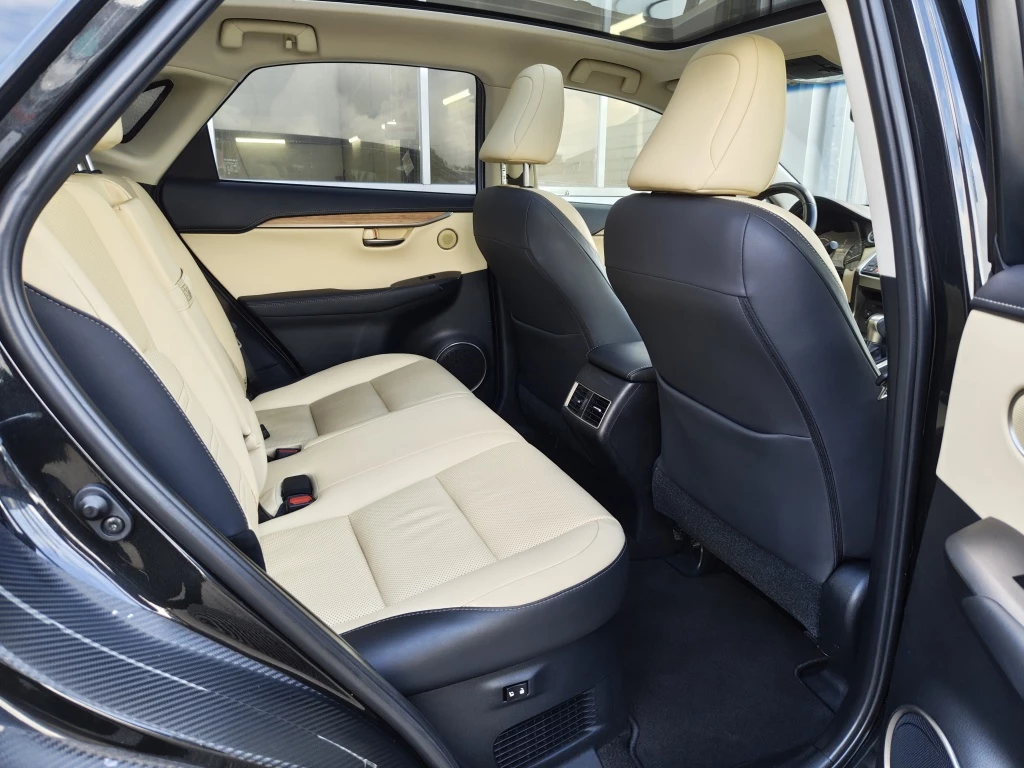 Hoofdafbeelding Lexus NX