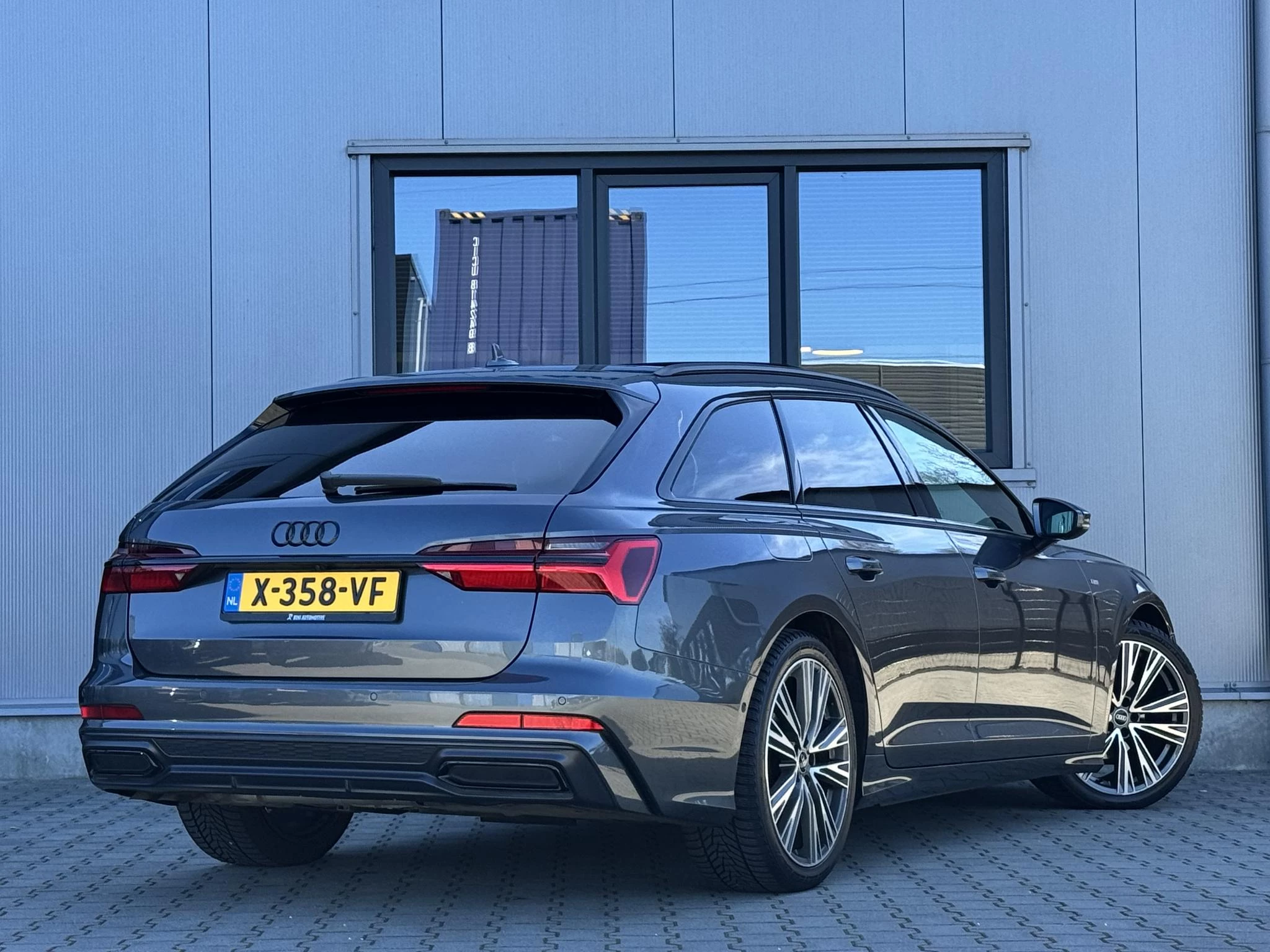 Hoofdafbeelding Audi A6