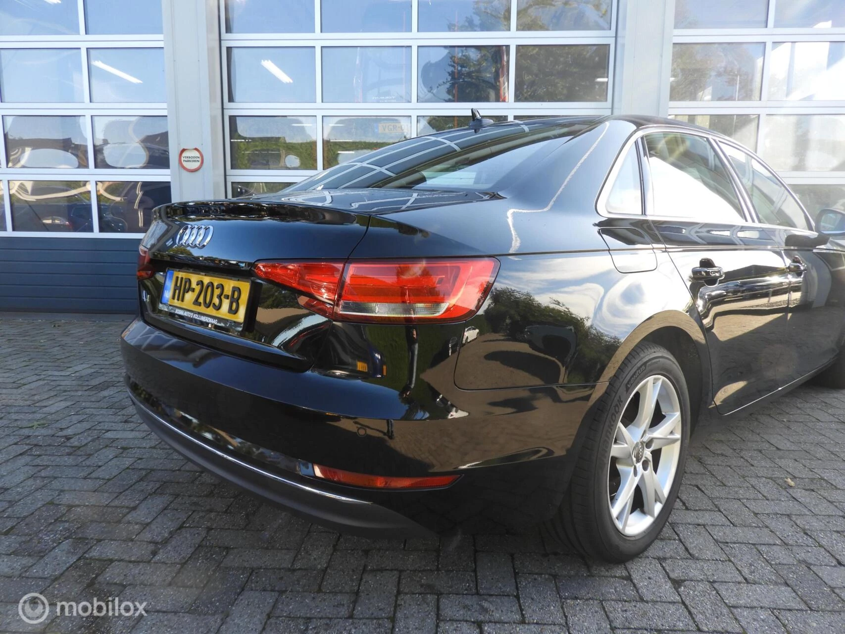 Hoofdafbeelding Audi A4