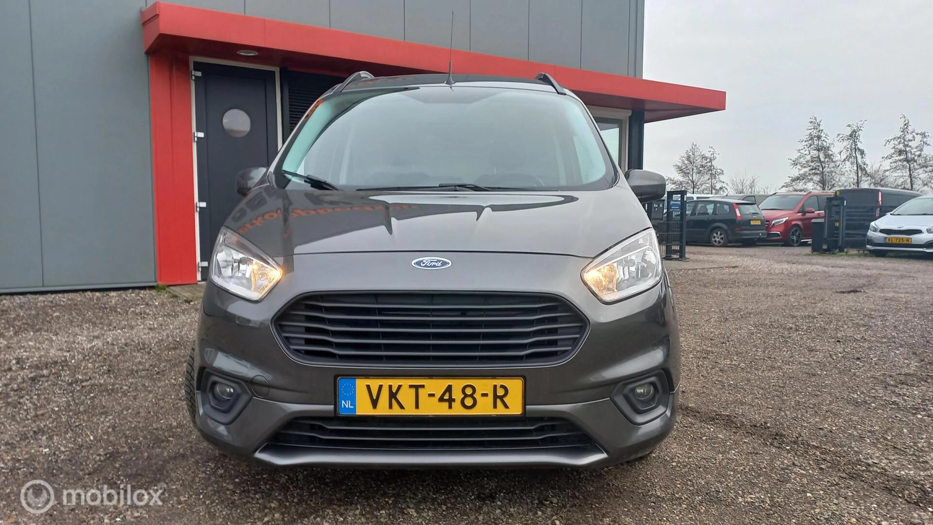 Hoofdafbeelding Ford Transit Courier