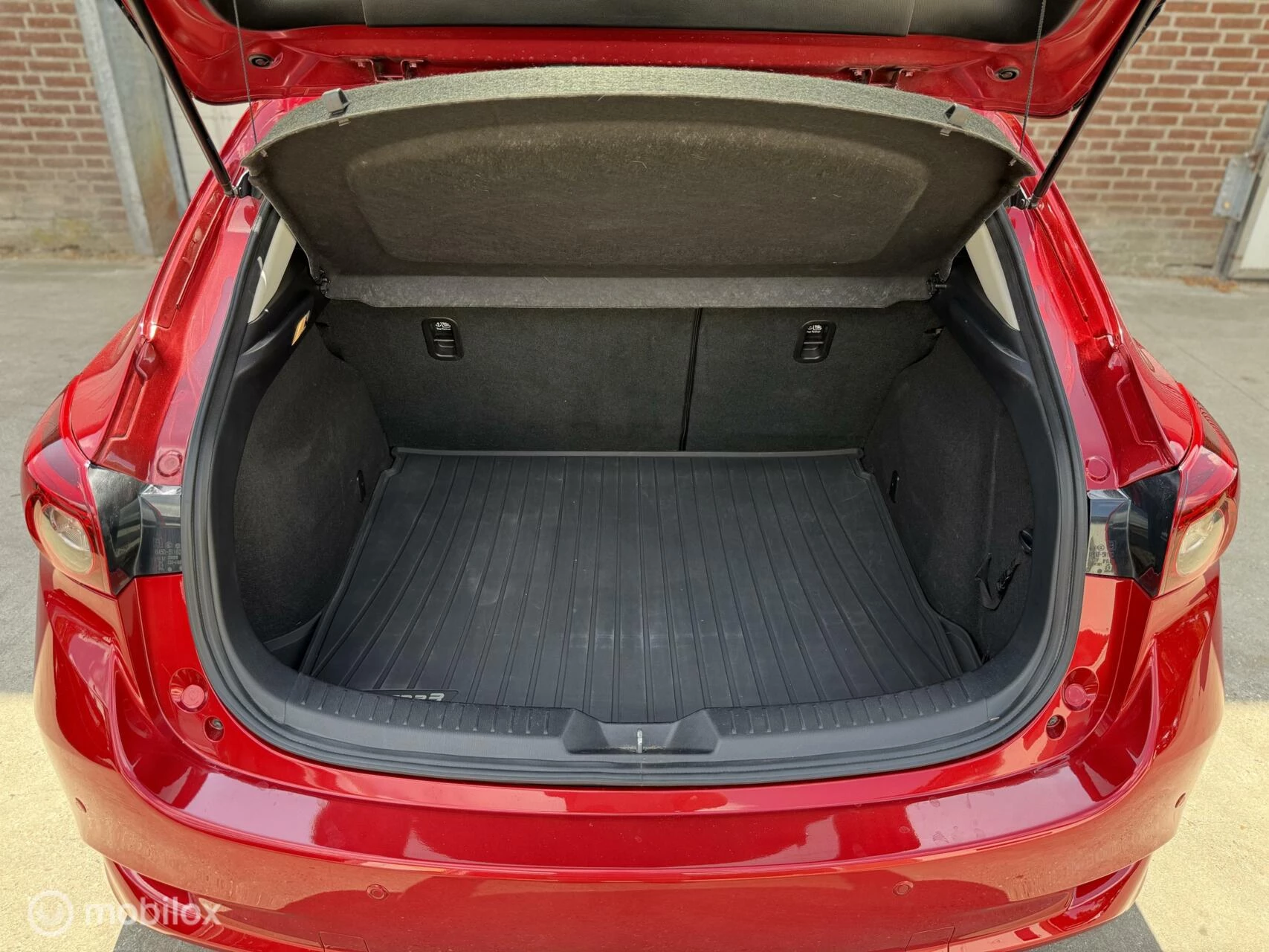 Hoofdafbeelding Mazda 3