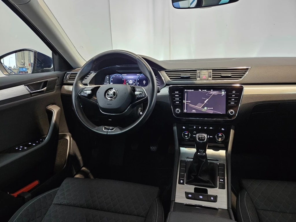 Hoofdafbeelding Škoda Superb