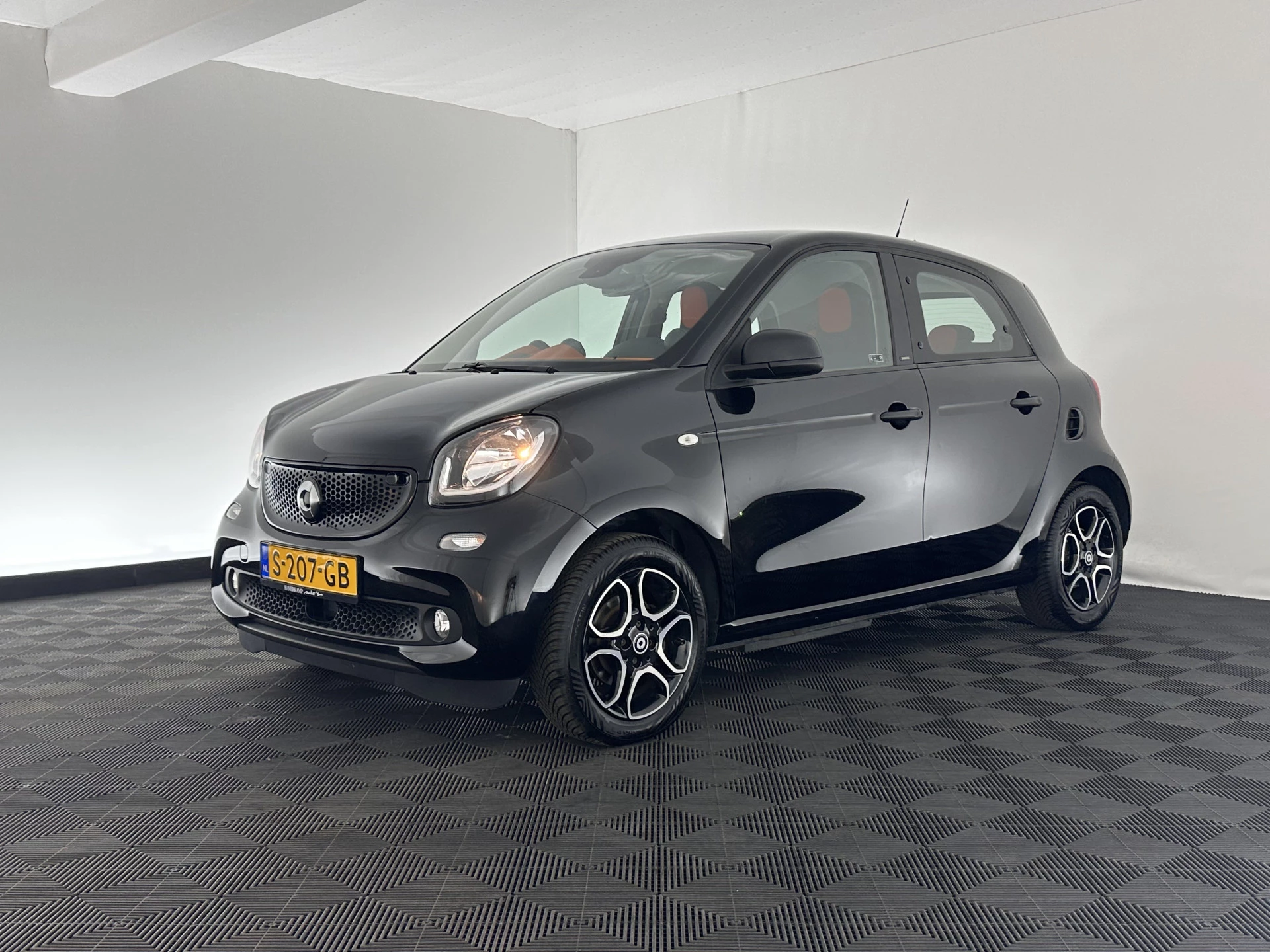 Hoofdafbeelding Smart Forfour