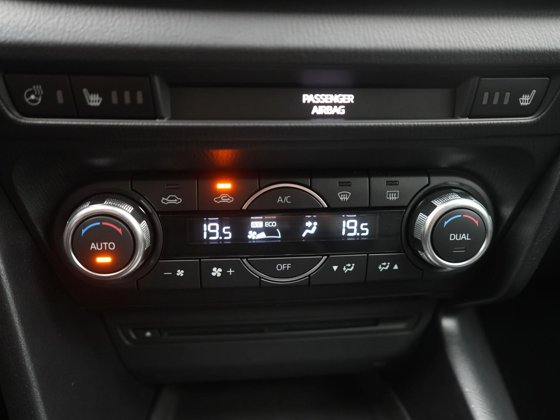 Hoofdafbeelding Mazda 3