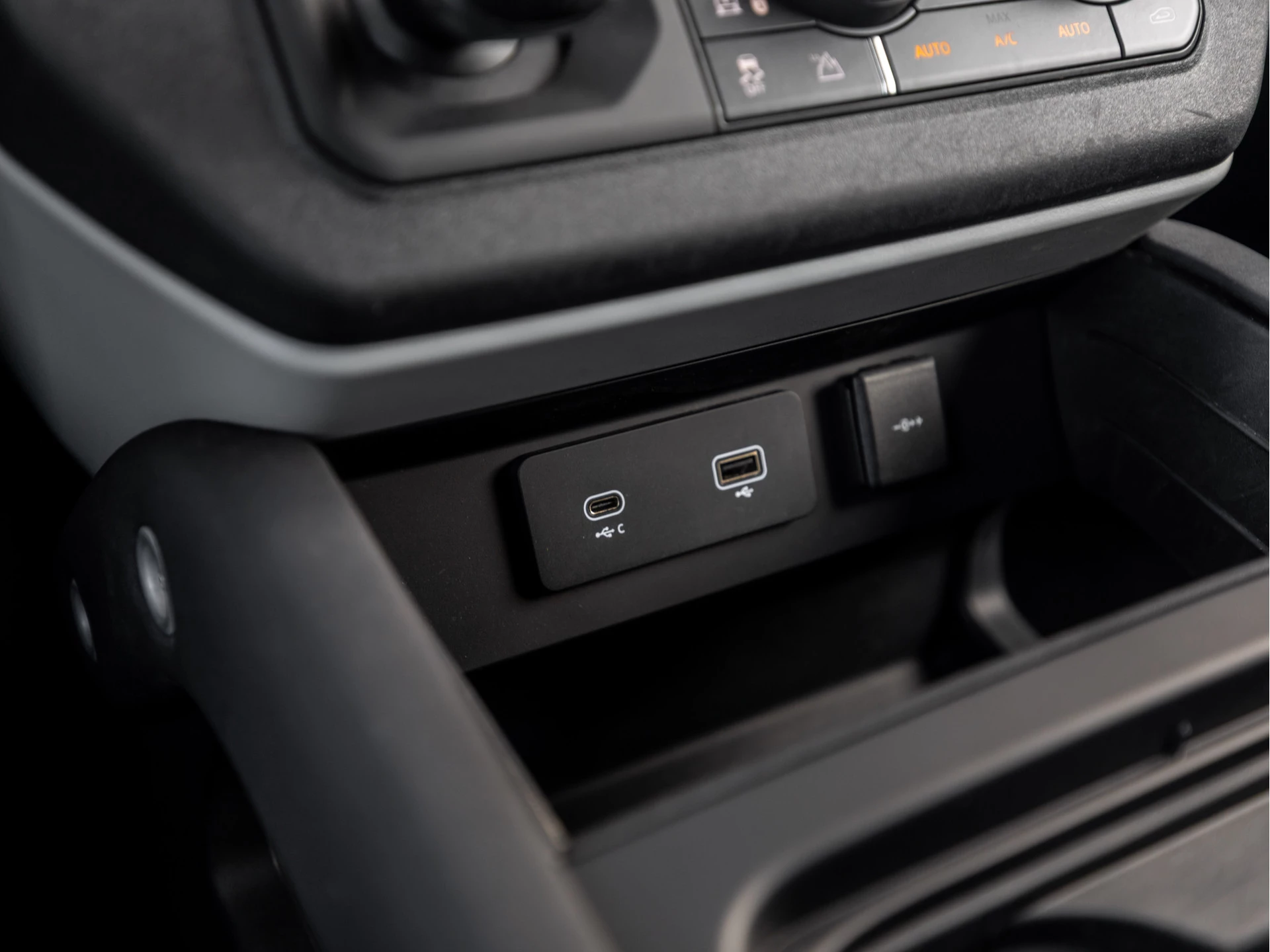 Hoofdafbeelding Land Rover Defender