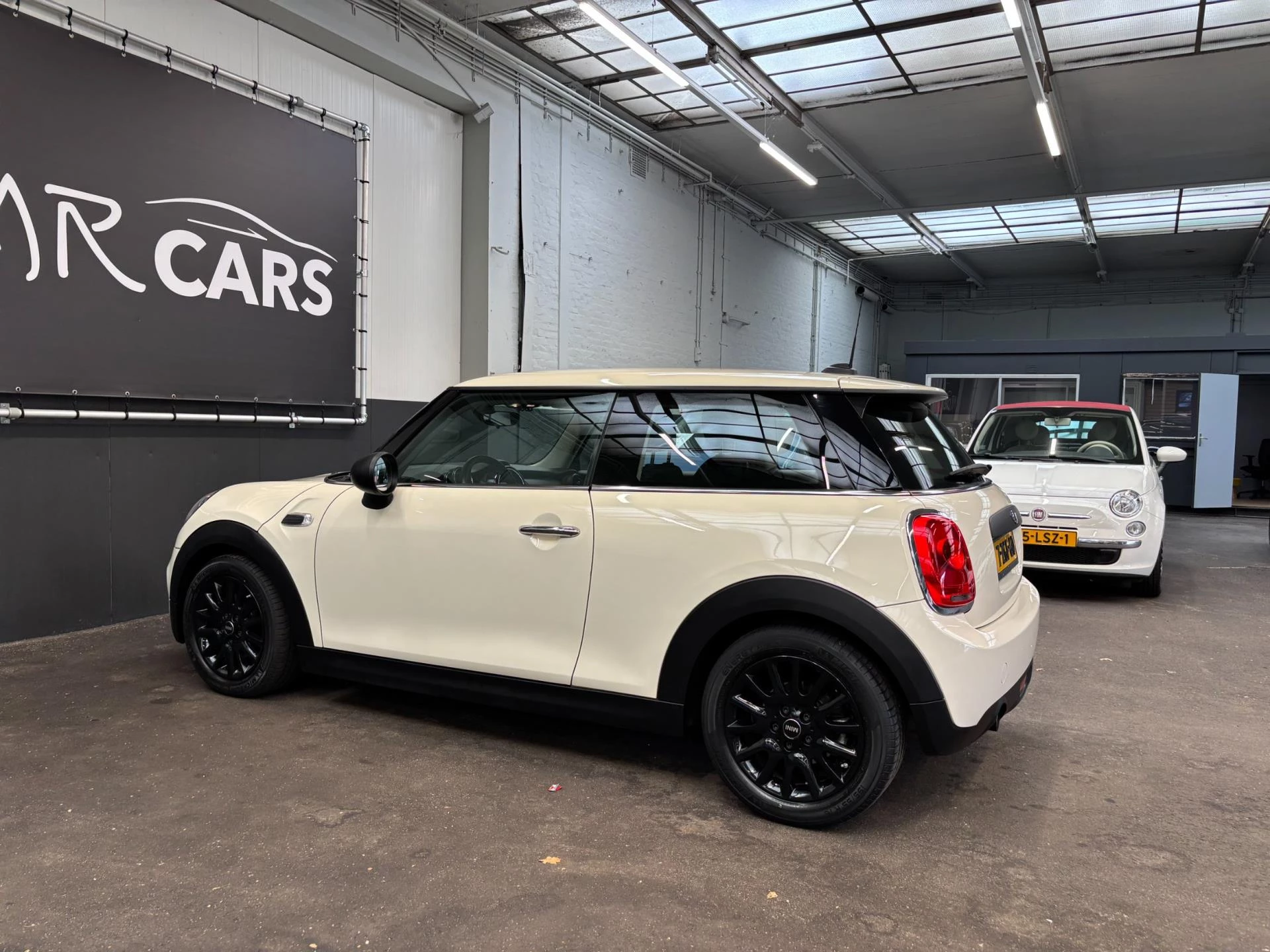 Hoofdafbeelding MINI One