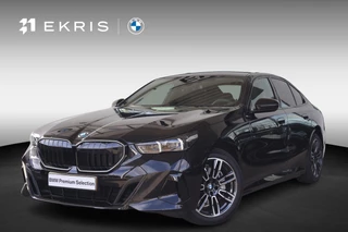 BMW i5 eDrive40 | Cruise Control Adaptief met Stop&Go | Glazen Panoramadak | Head-Up Display | Iconic Glow Grill | Harman/Kardon
