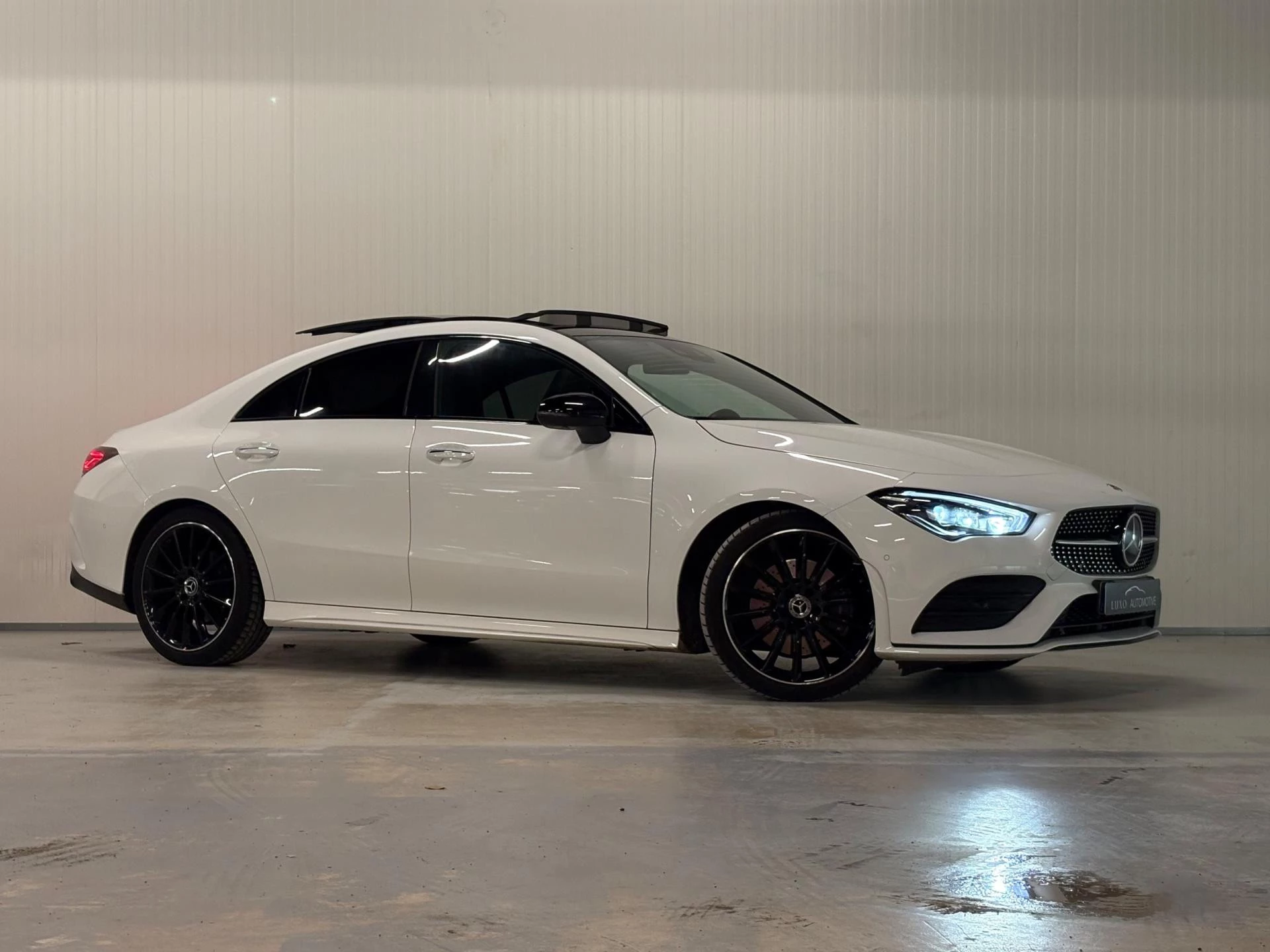 Hoofdafbeelding Mercedes-Benz CLA