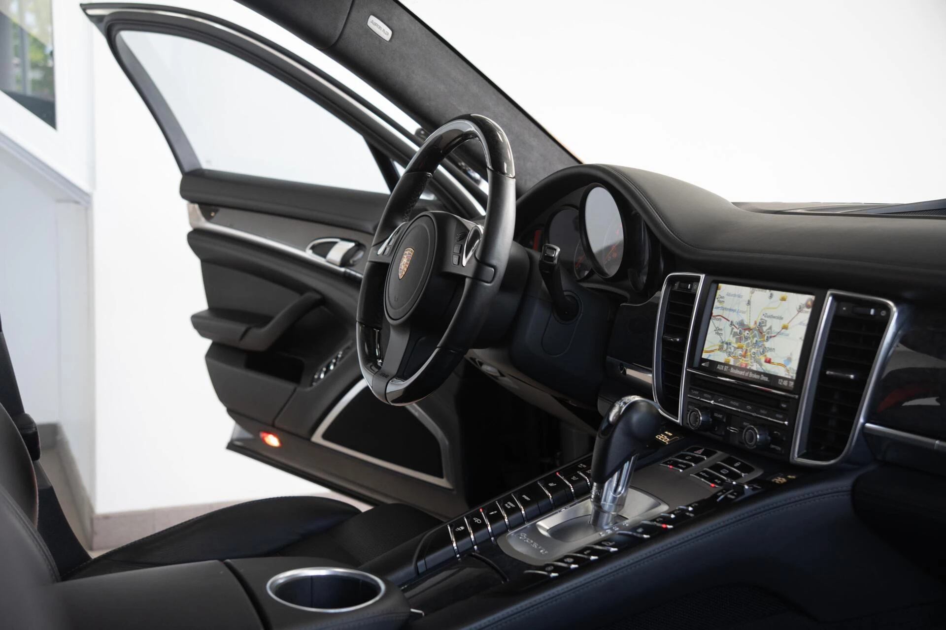 Hoofdafbeelding Porsche Panamera