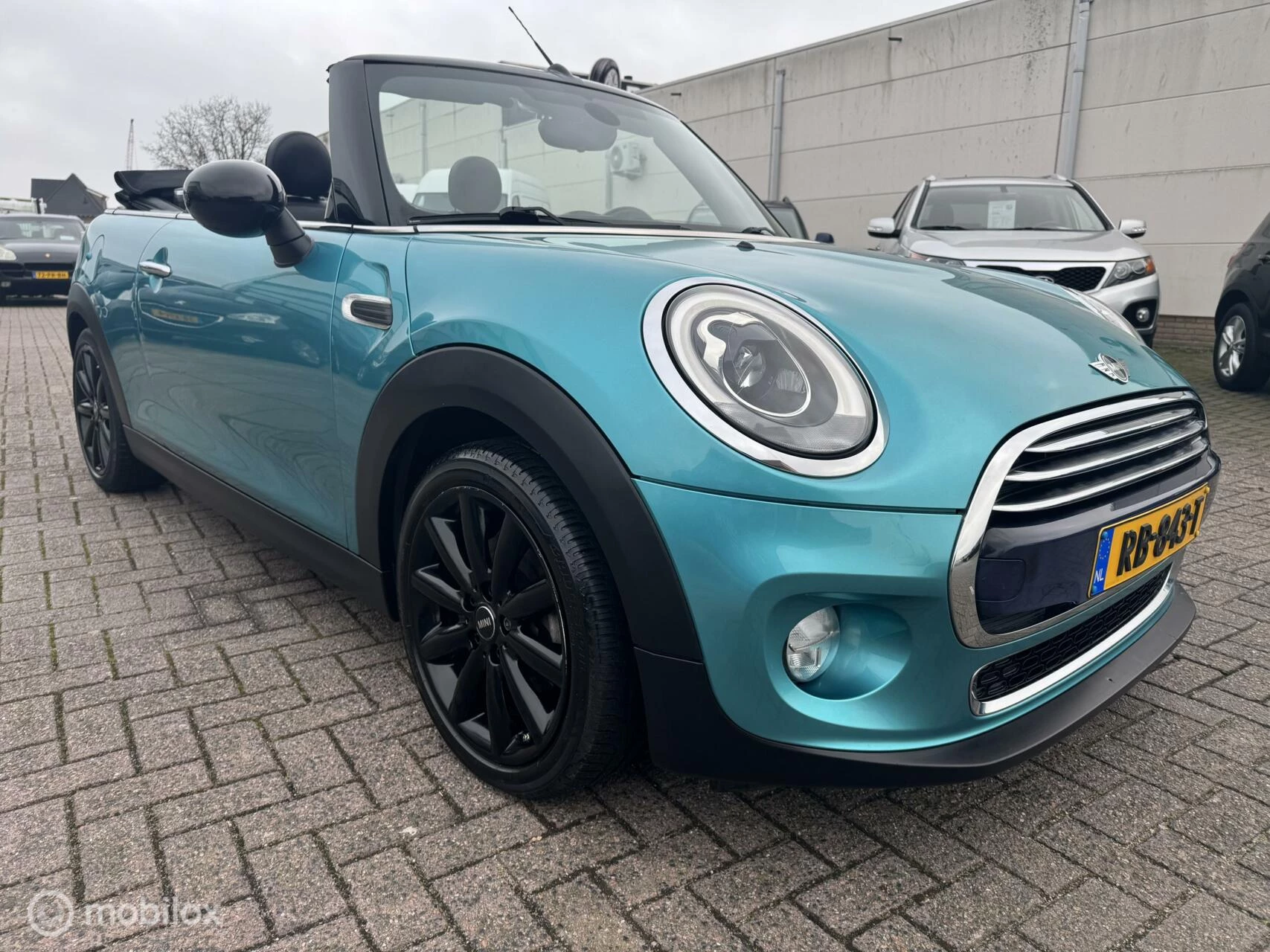 Hoofdafbeelding MINI Cooper Cabrio