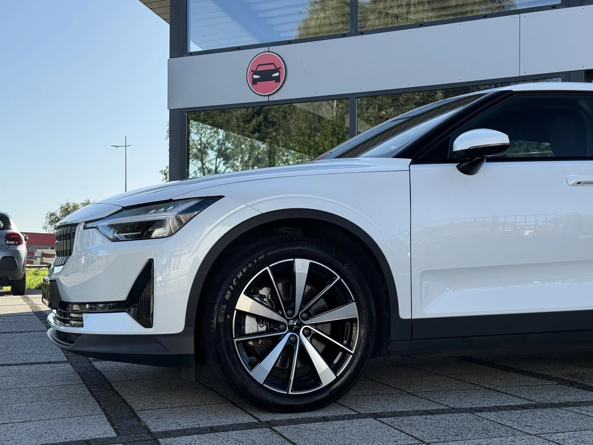 Hoofdafbeelding Polestar 2