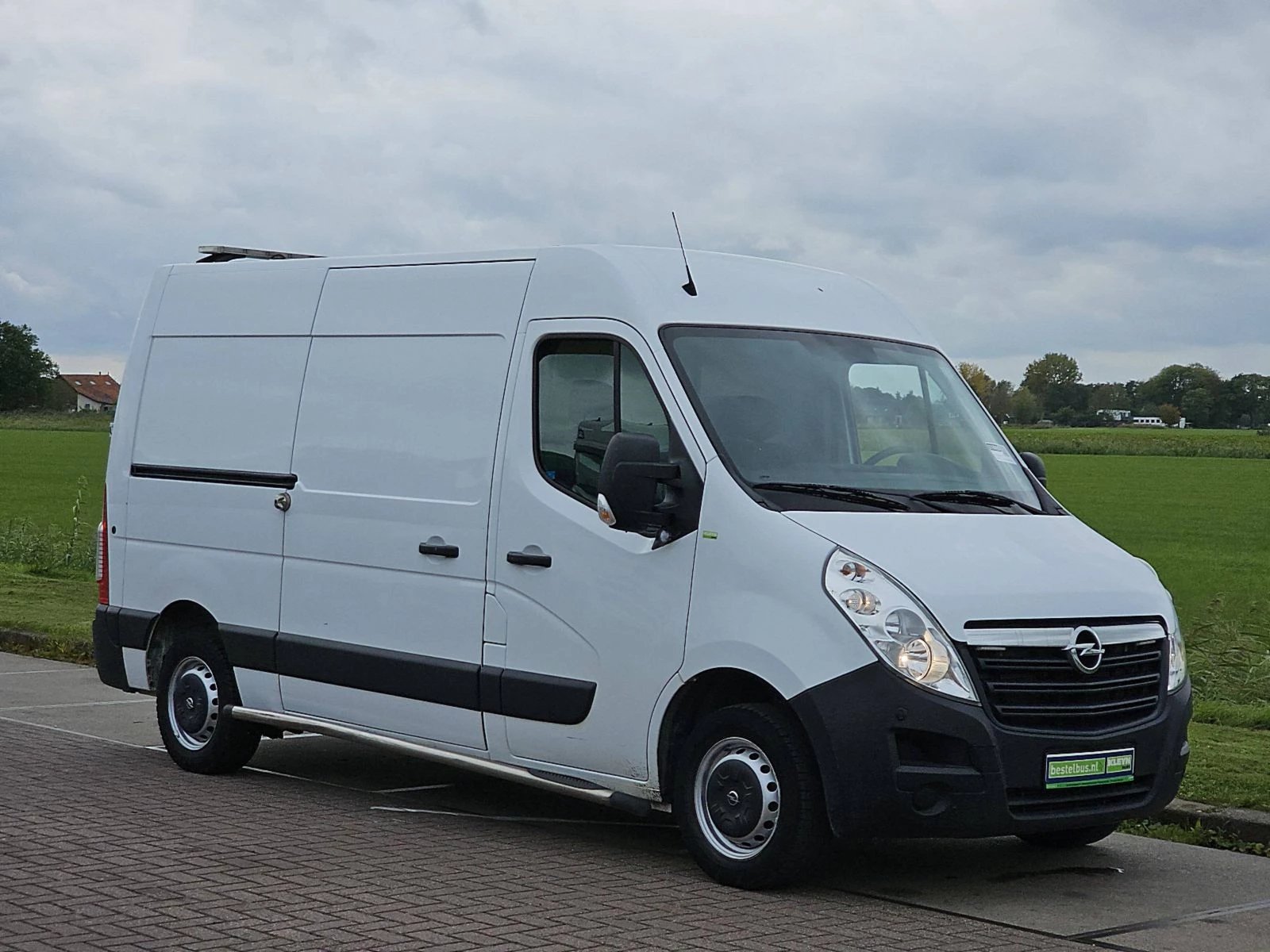 Hoofdafbeelding Opel Movano