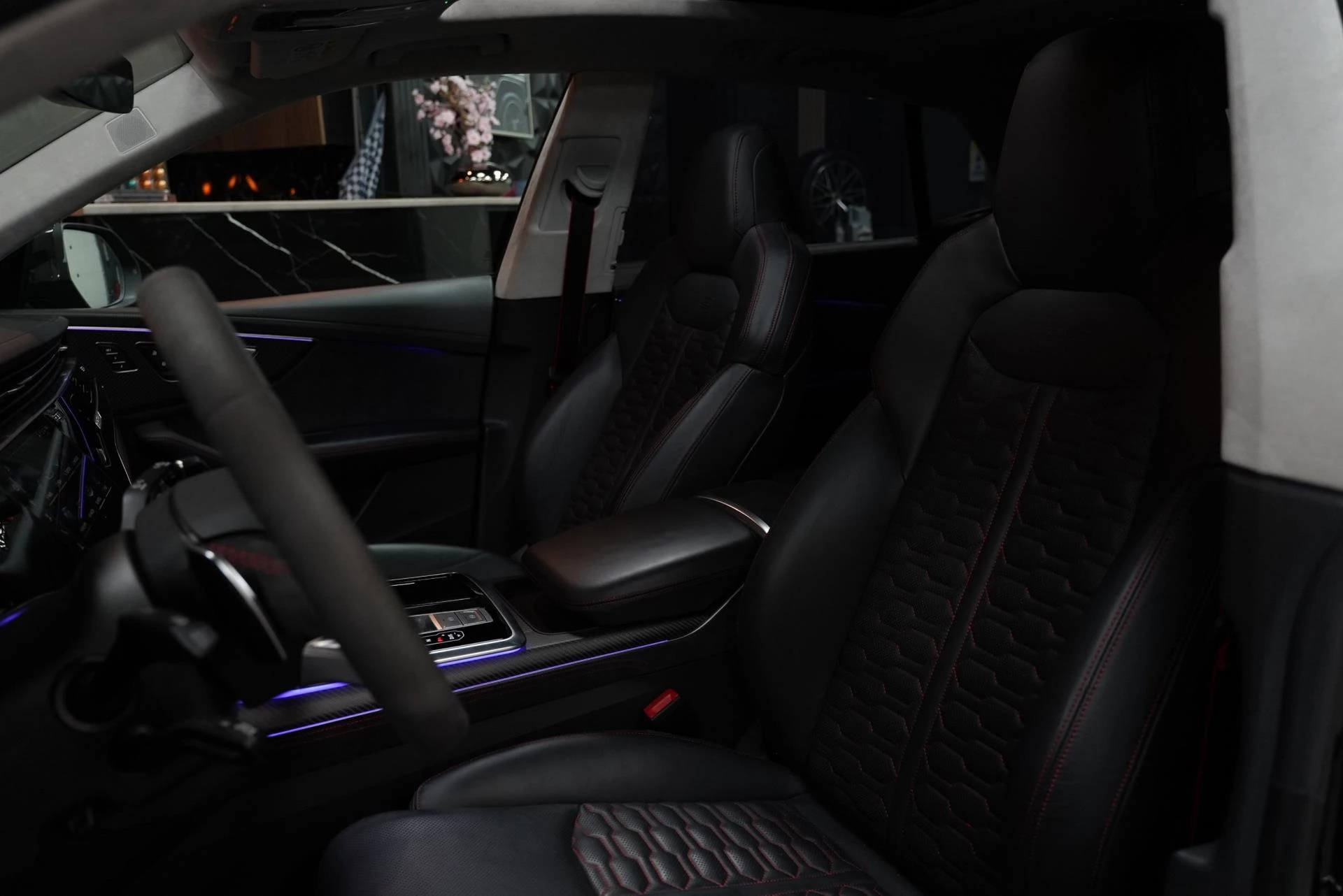 Hoofdafbeelding Audi Q8