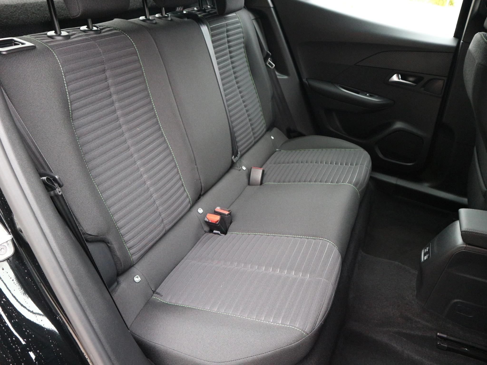Hoofdafbeelding Peugeot e-2008