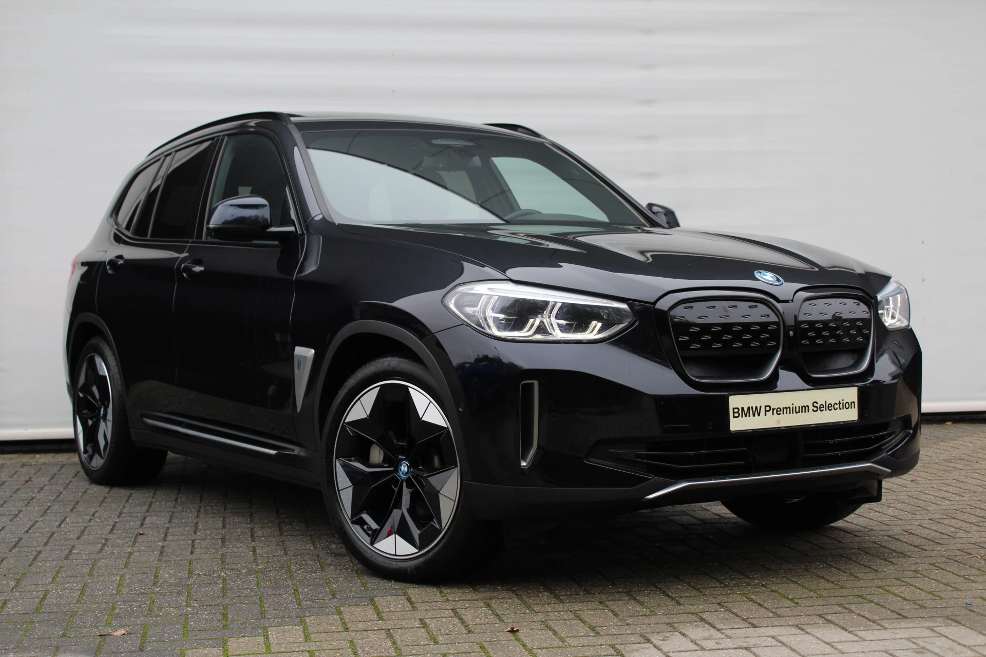 Hoofdafbeelding BMW iX3