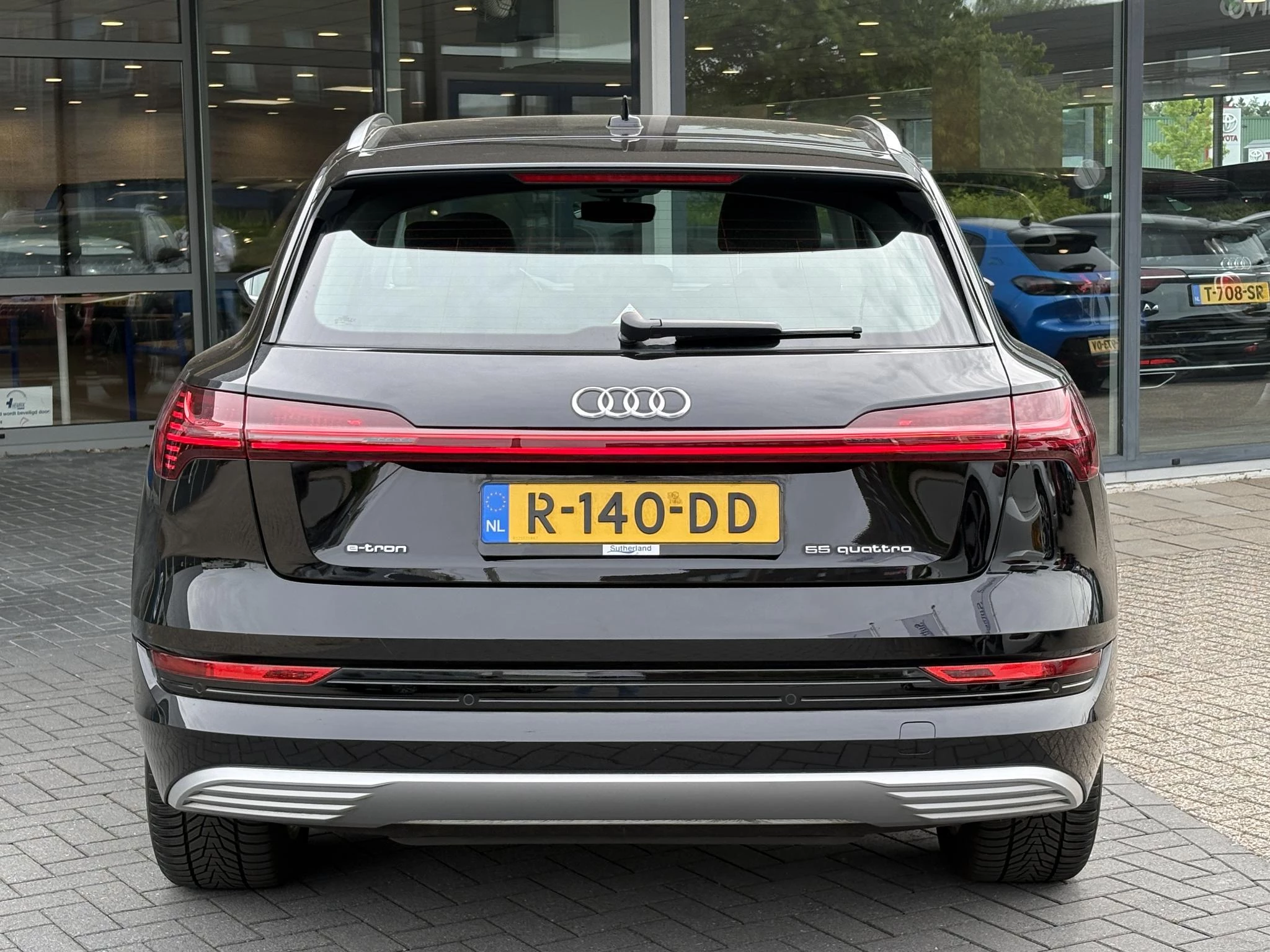 Hoofdafbeelding Audi e-tron