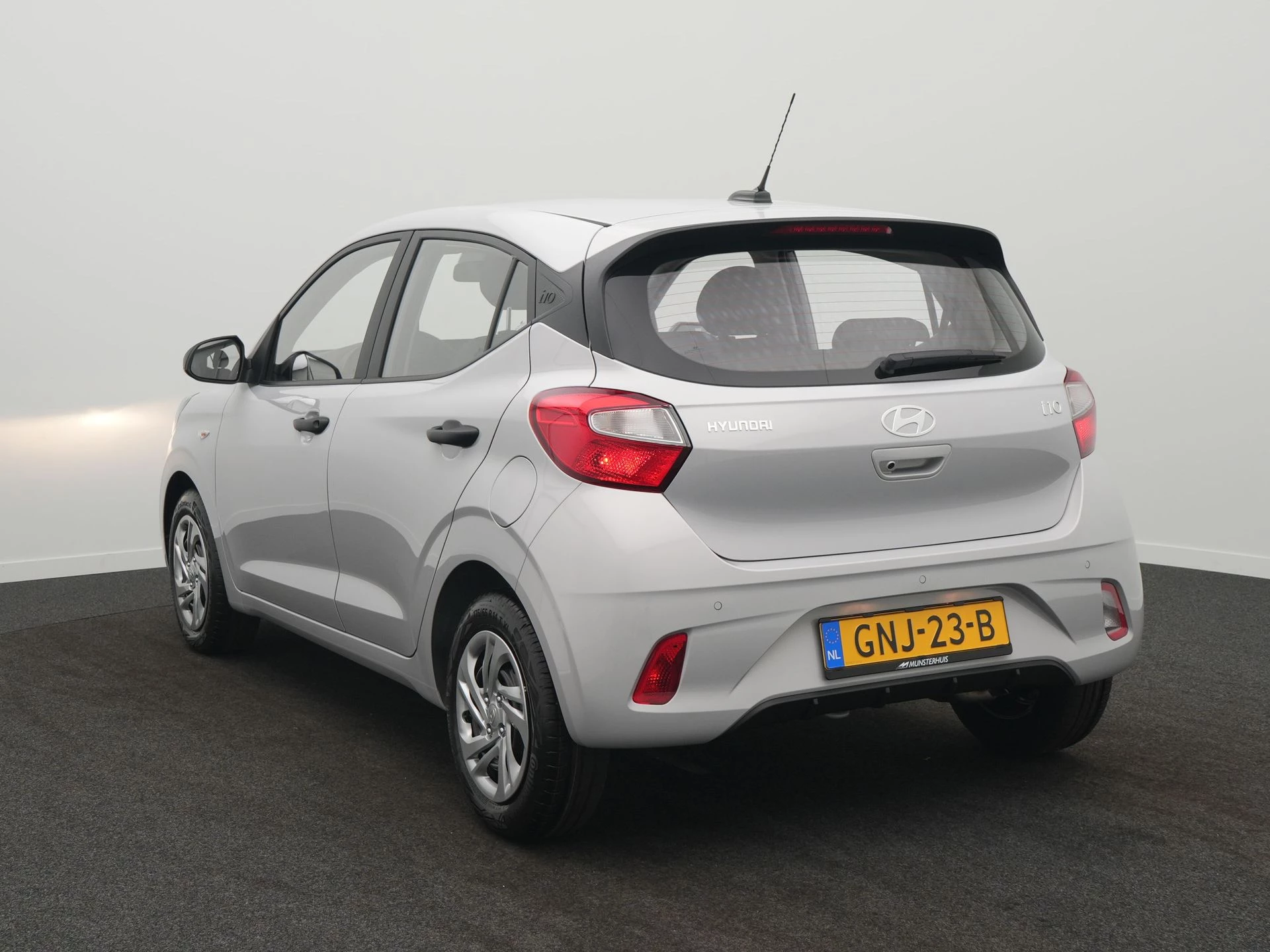 Hoofdafbeelding Hyundai i10