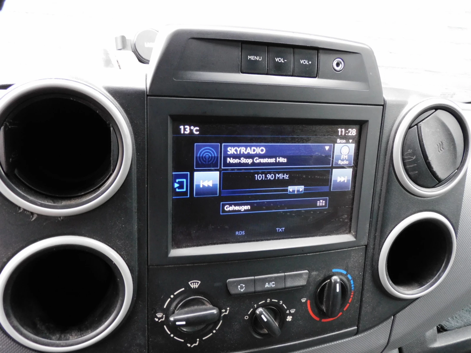 Hoofdafbeelding Peugeot Partner