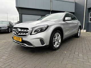 Hoofdafbeelding Mercedes-Benz GLA Mercedes-Benz GLA GLA 180 Aut. Business Navi Camera Leder