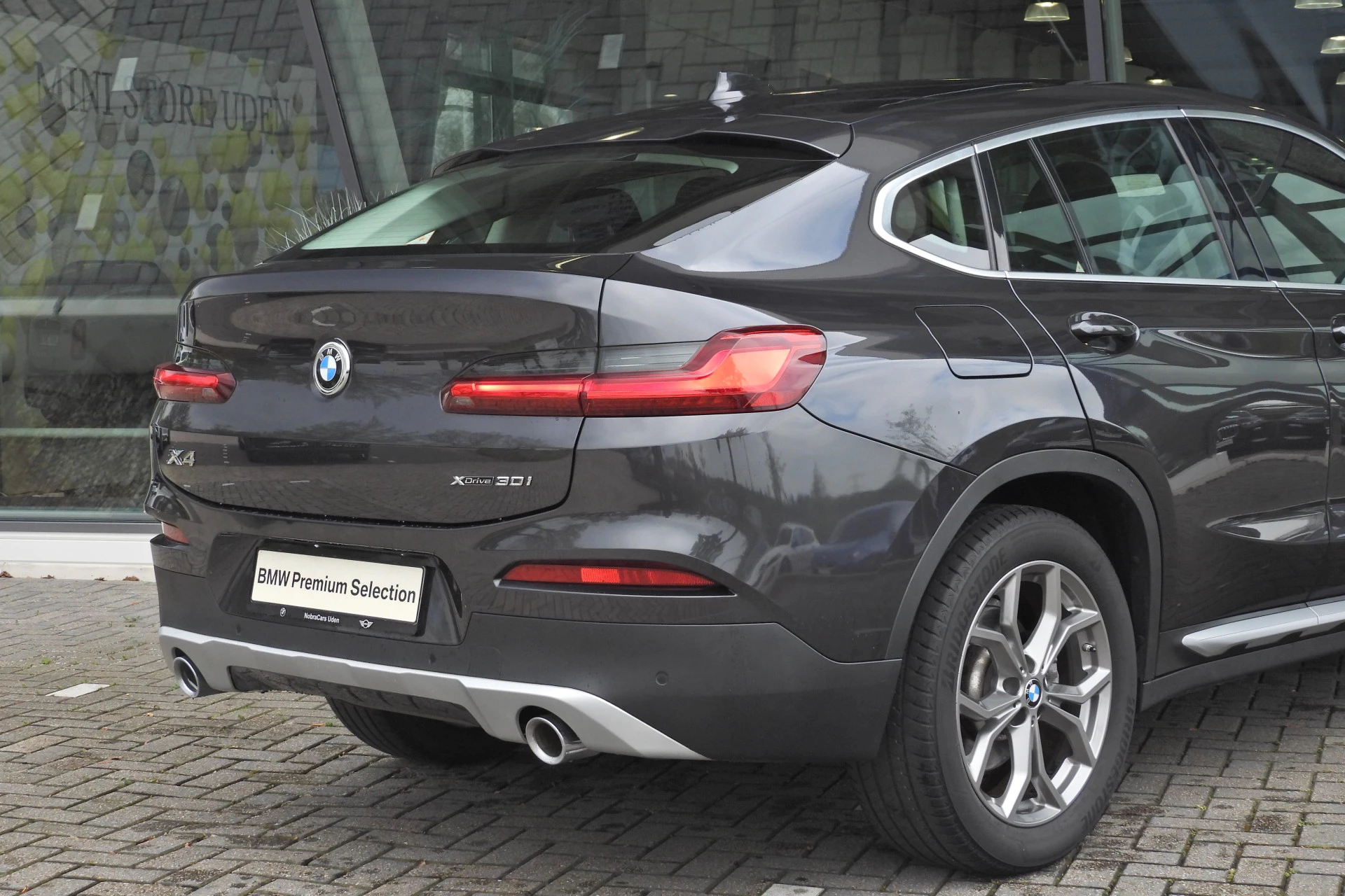 Hoofdafbeelding BMW X4