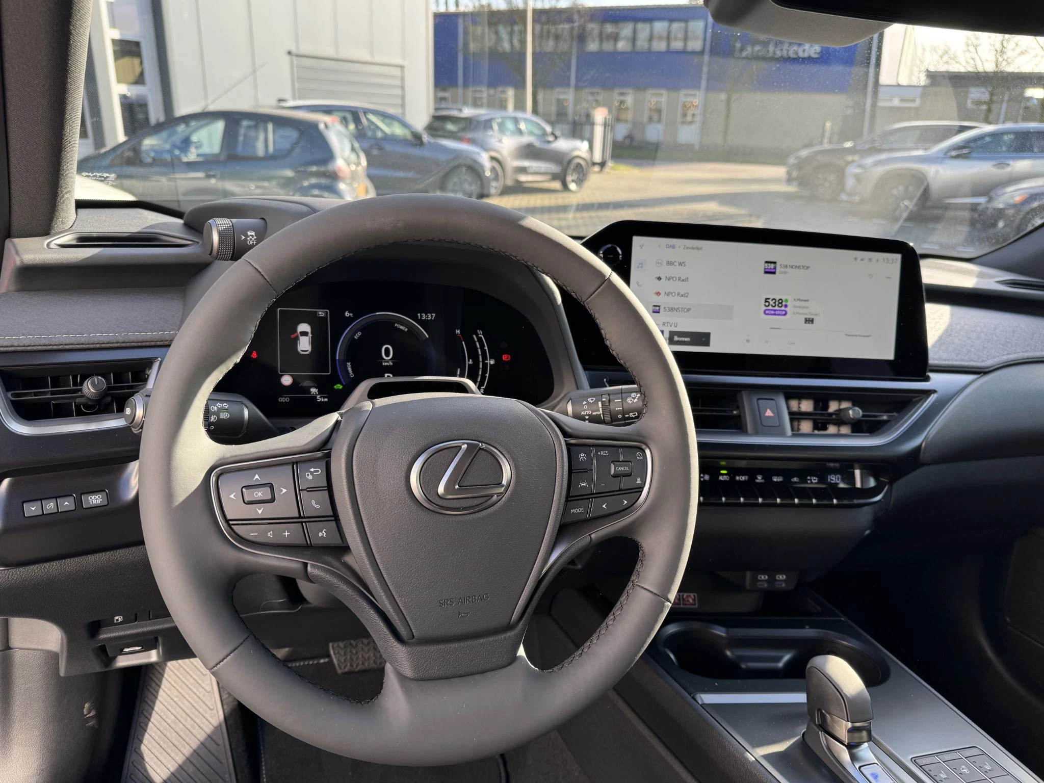 Hoofdafbeelding Lexus UX