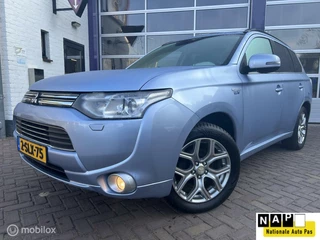 Mitsubishi Outlander 2.0 PHEV Intense + * TREKHAAK * NAVI *