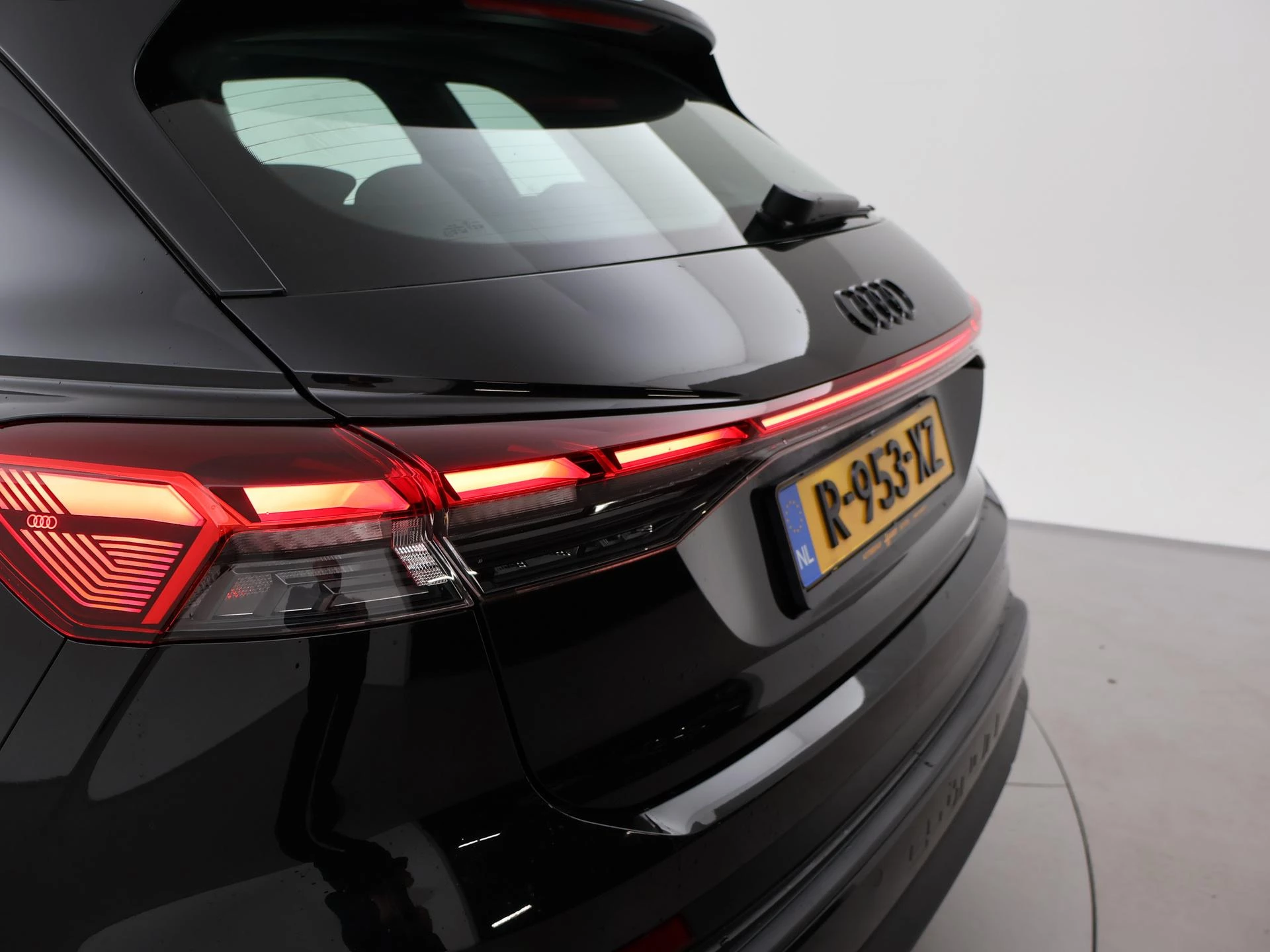 Hoofdafbeelding Audi Q4 e-tron