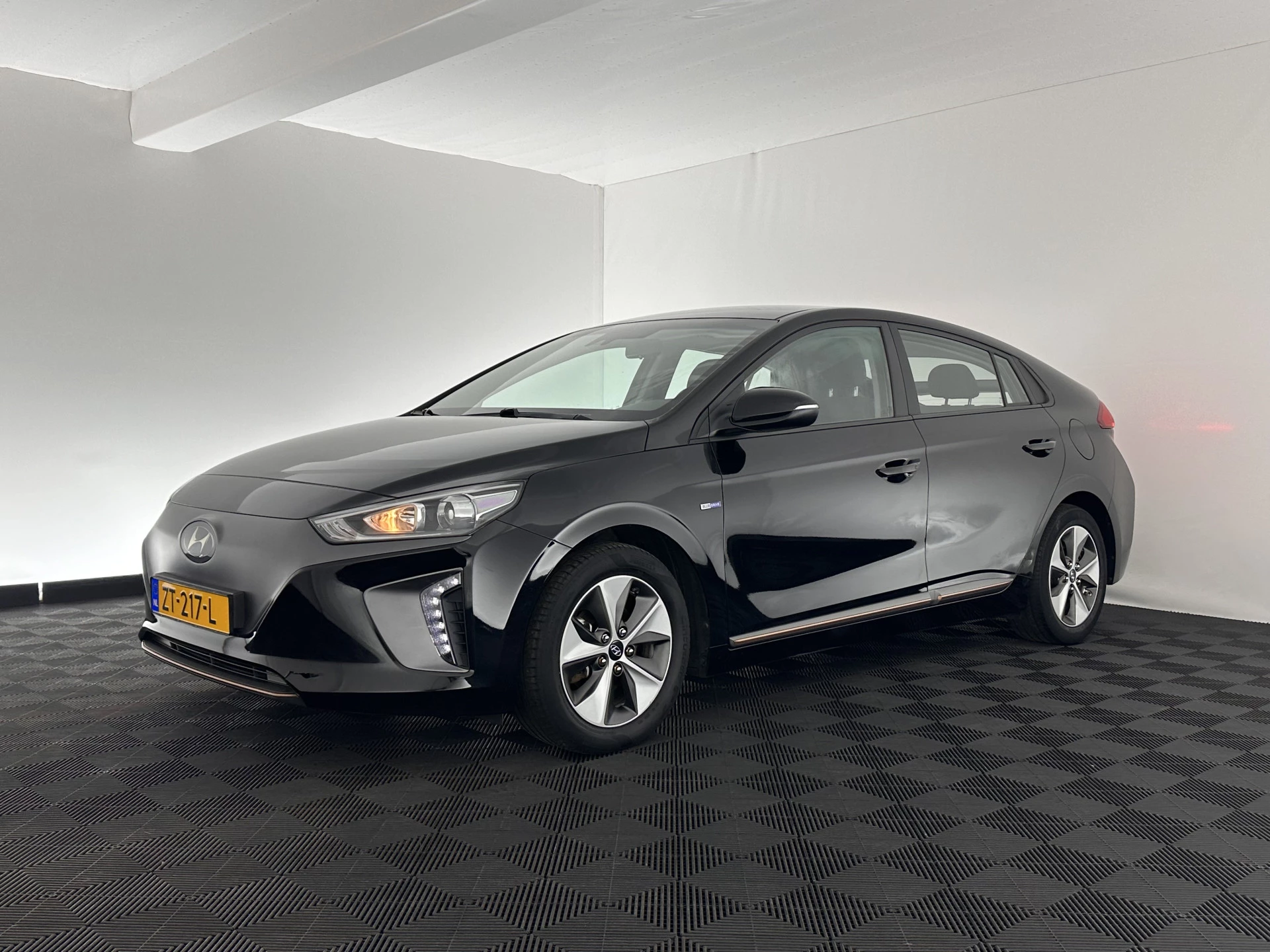 Hoofdafbeelding Hyundai IONIQ