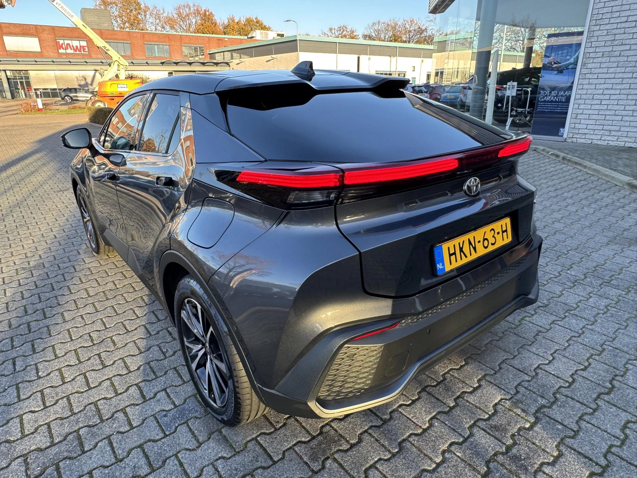 Hoofdafbeelding Toyota C-HR