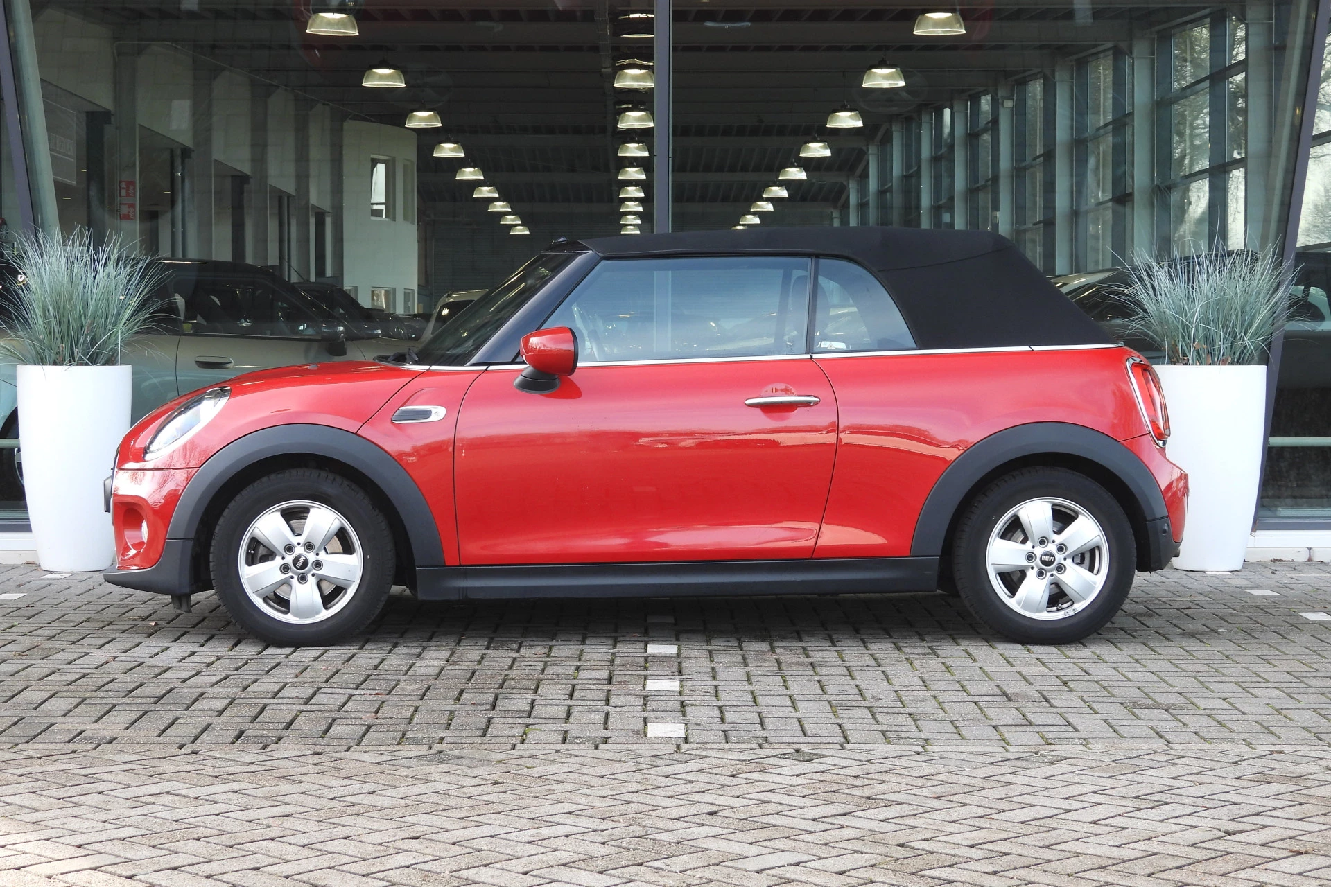 Hoofdafbeelding MINI One Cabrio