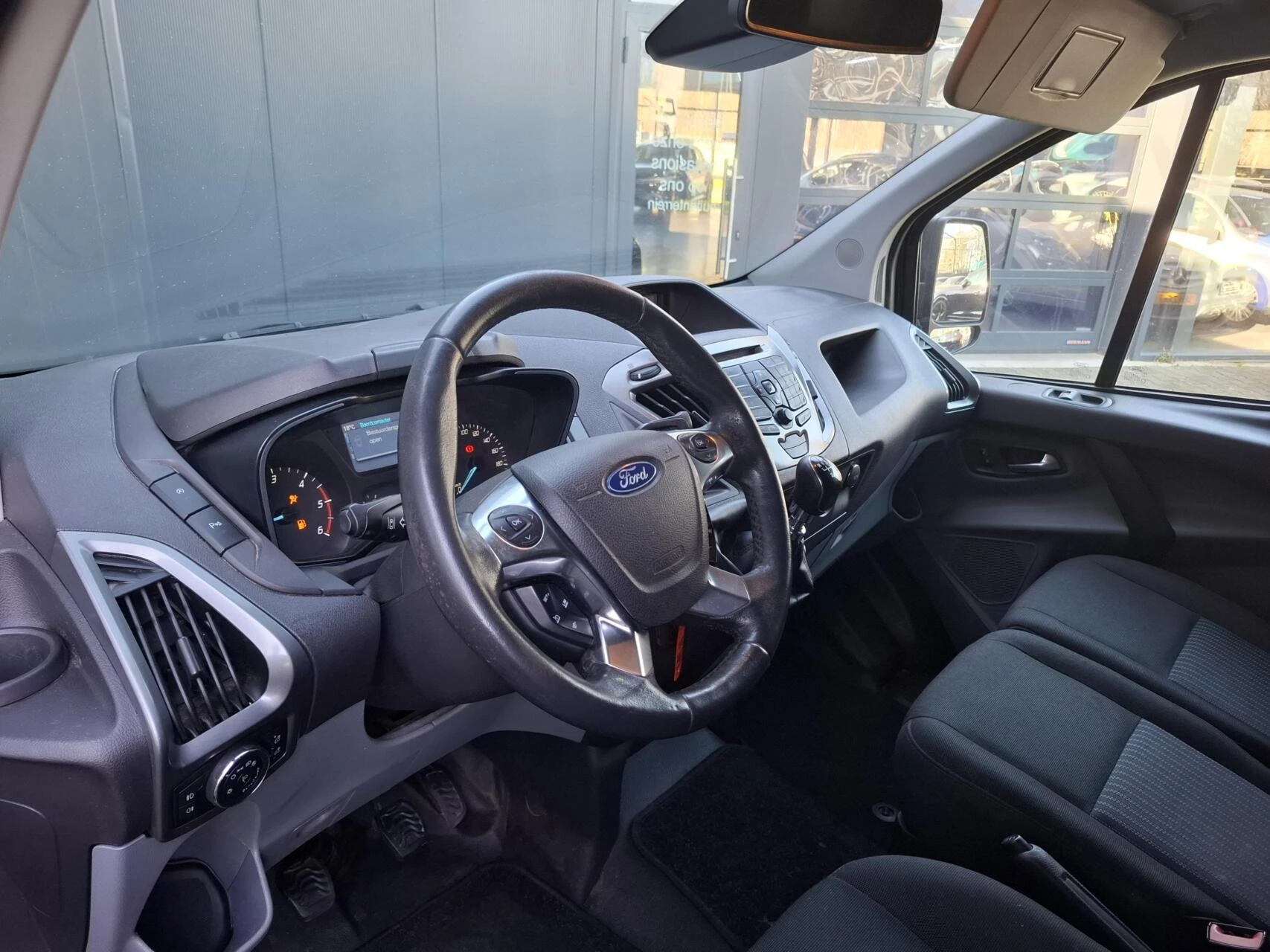 Hoofdafbeelding Ford Transit Custom