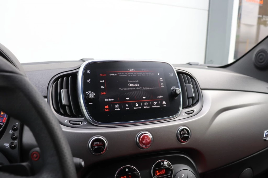 Hoofdafbeelding Fiat 500C