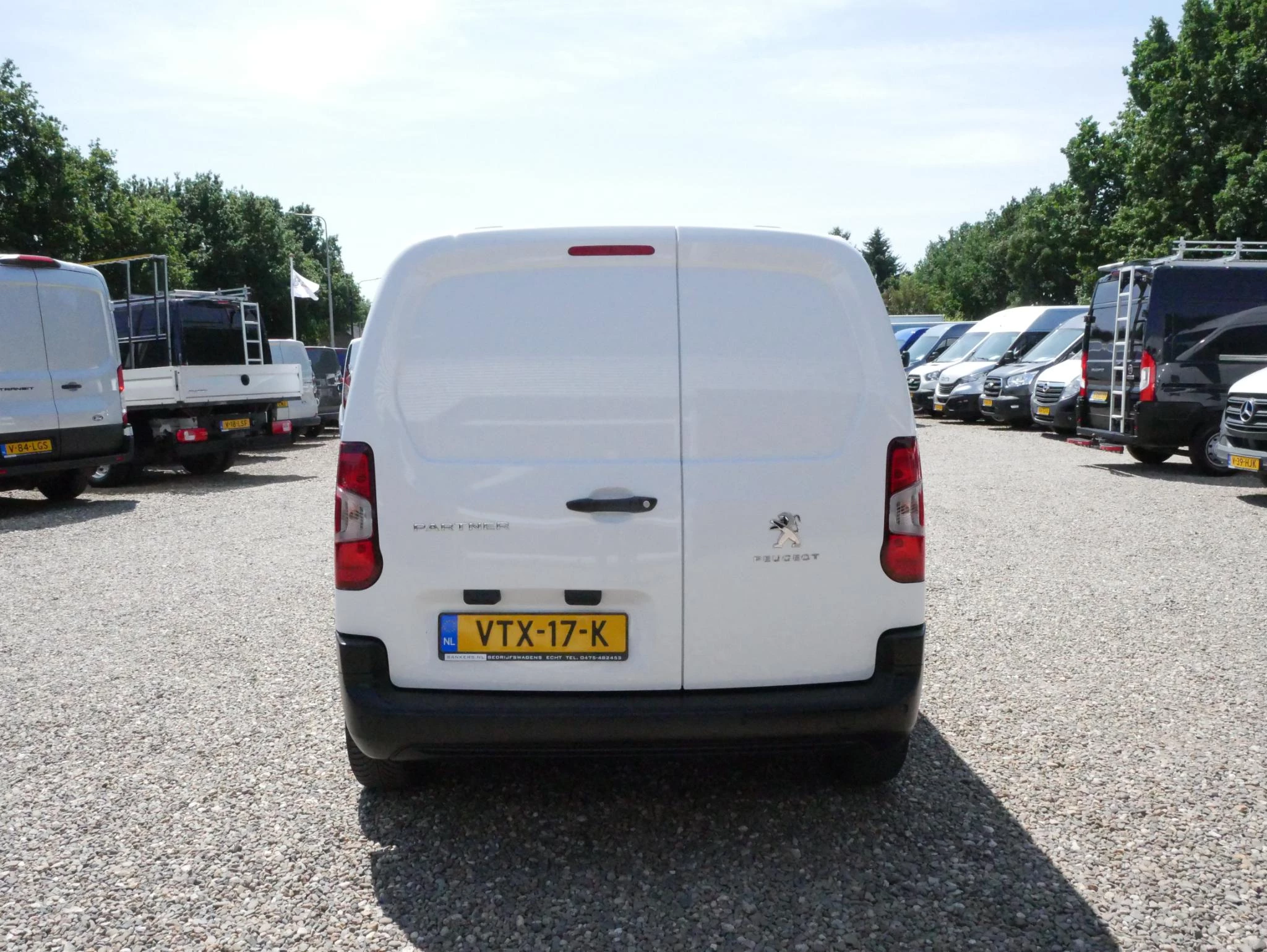 Hoofdafbeelding Peugeot Partner