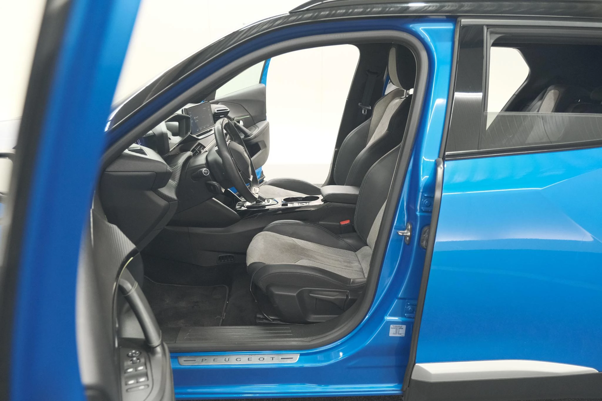 Hoofdafbeelding Peugeot e-2008