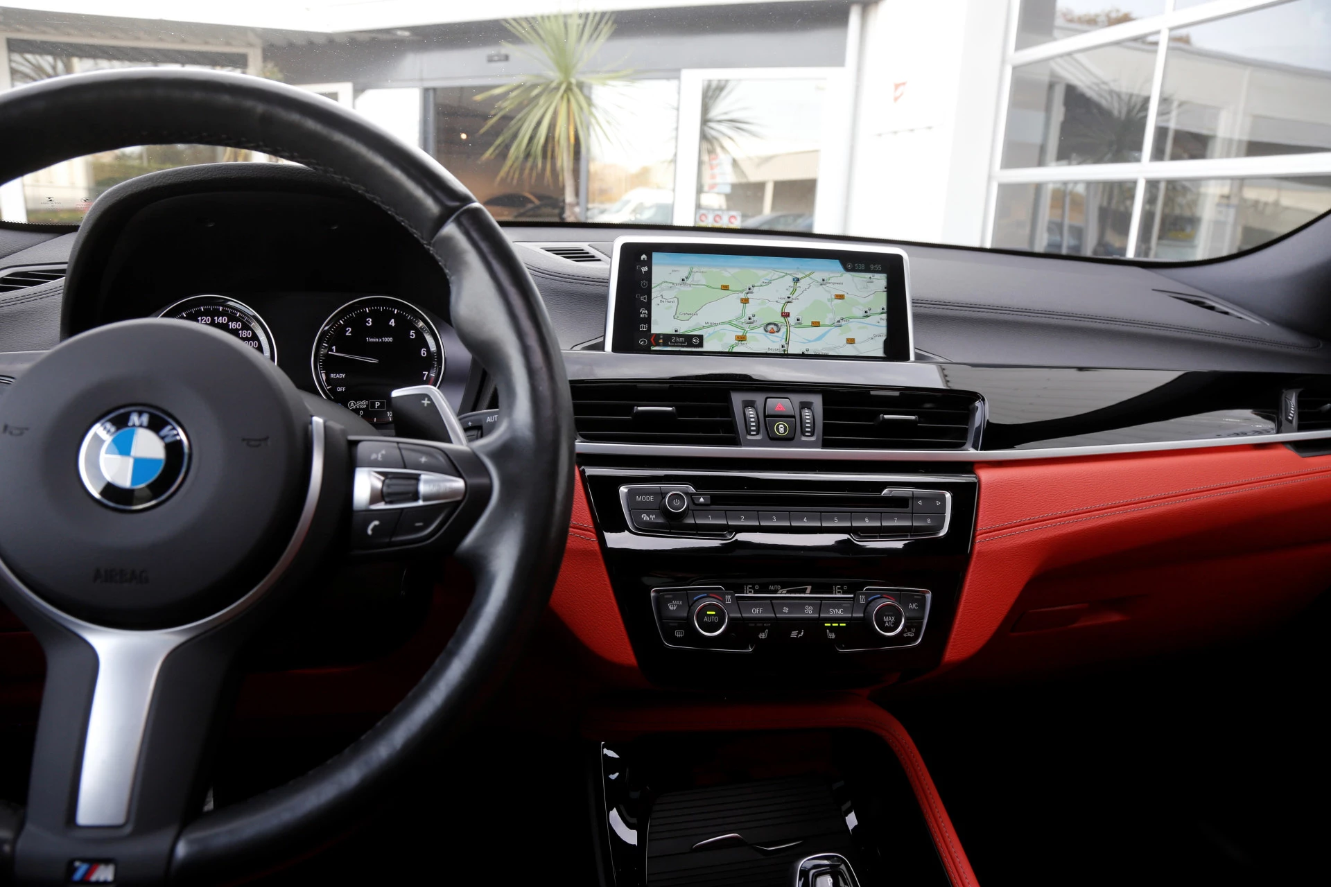 Hoofdafbeelding BMW X2