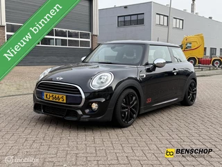 Mini Mini 1.5 Cooper Chili JCW Pakket Cruise Control Navi LED PDC
