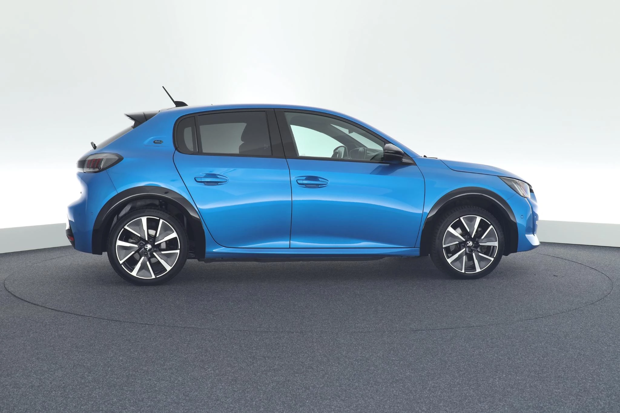 Hoofdafbeelding Peugeot e-208