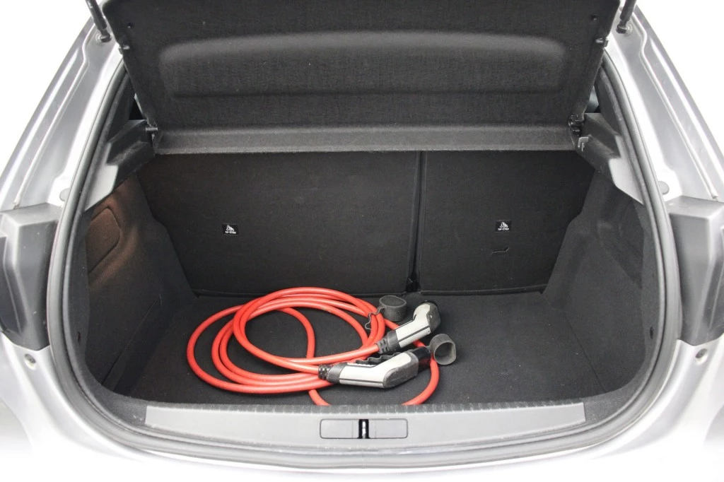 Hoofdafbeelding Peugeot e-208