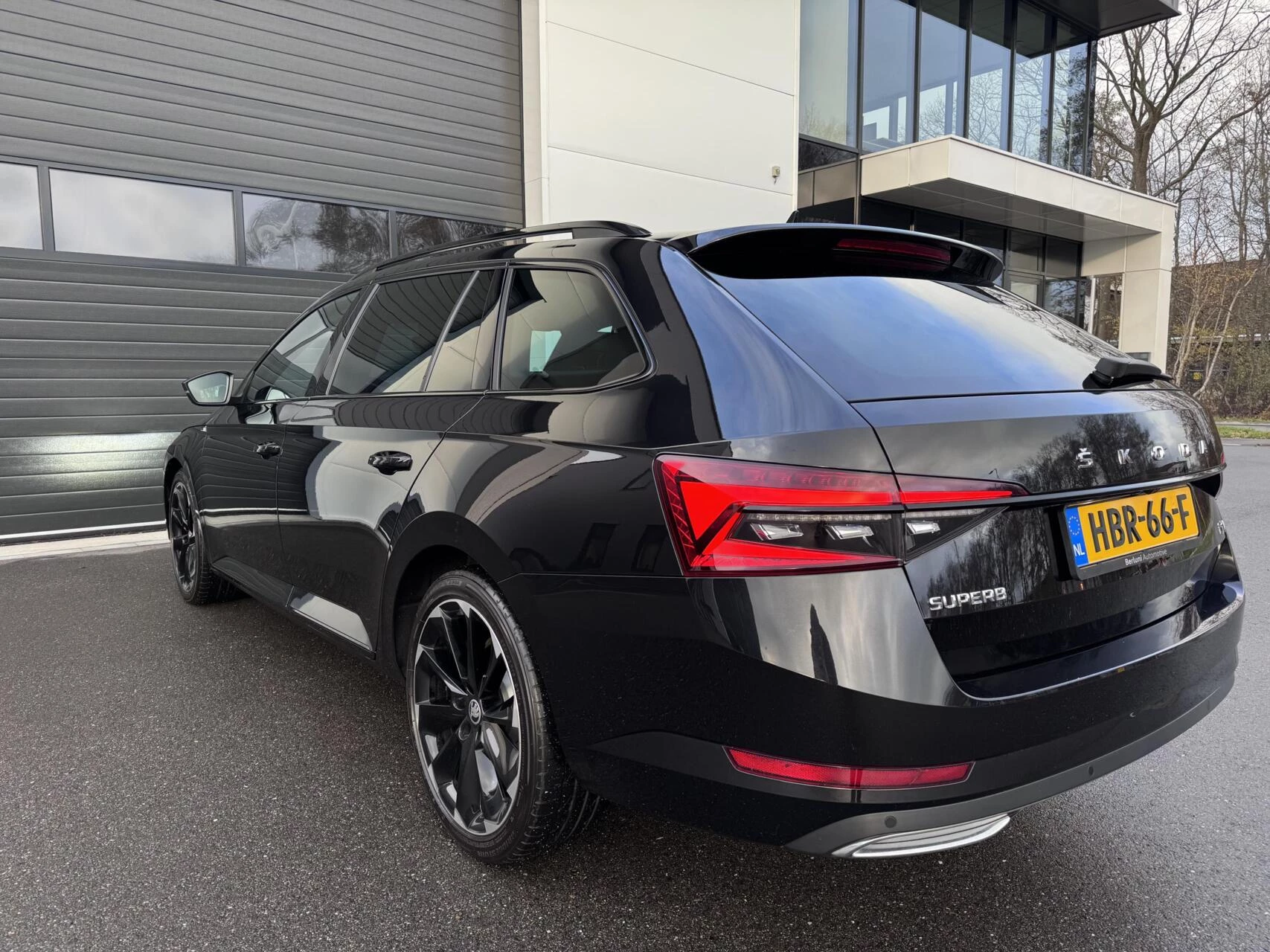 Hoofdafbeelding Škoda Superb